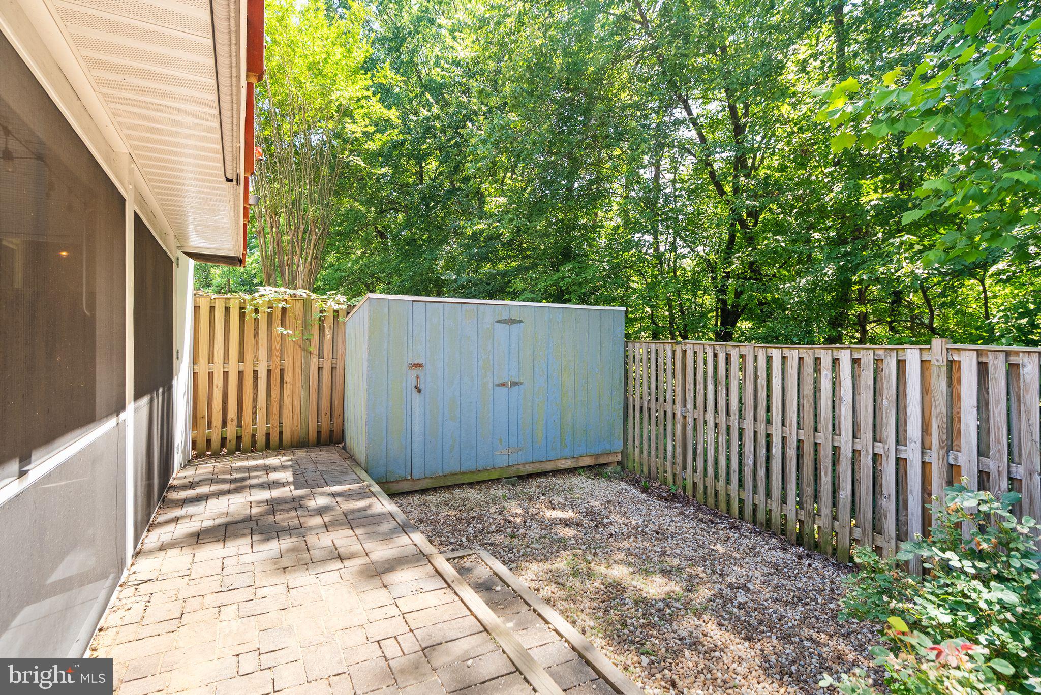 GREEN HOLLY WOODS - Residential