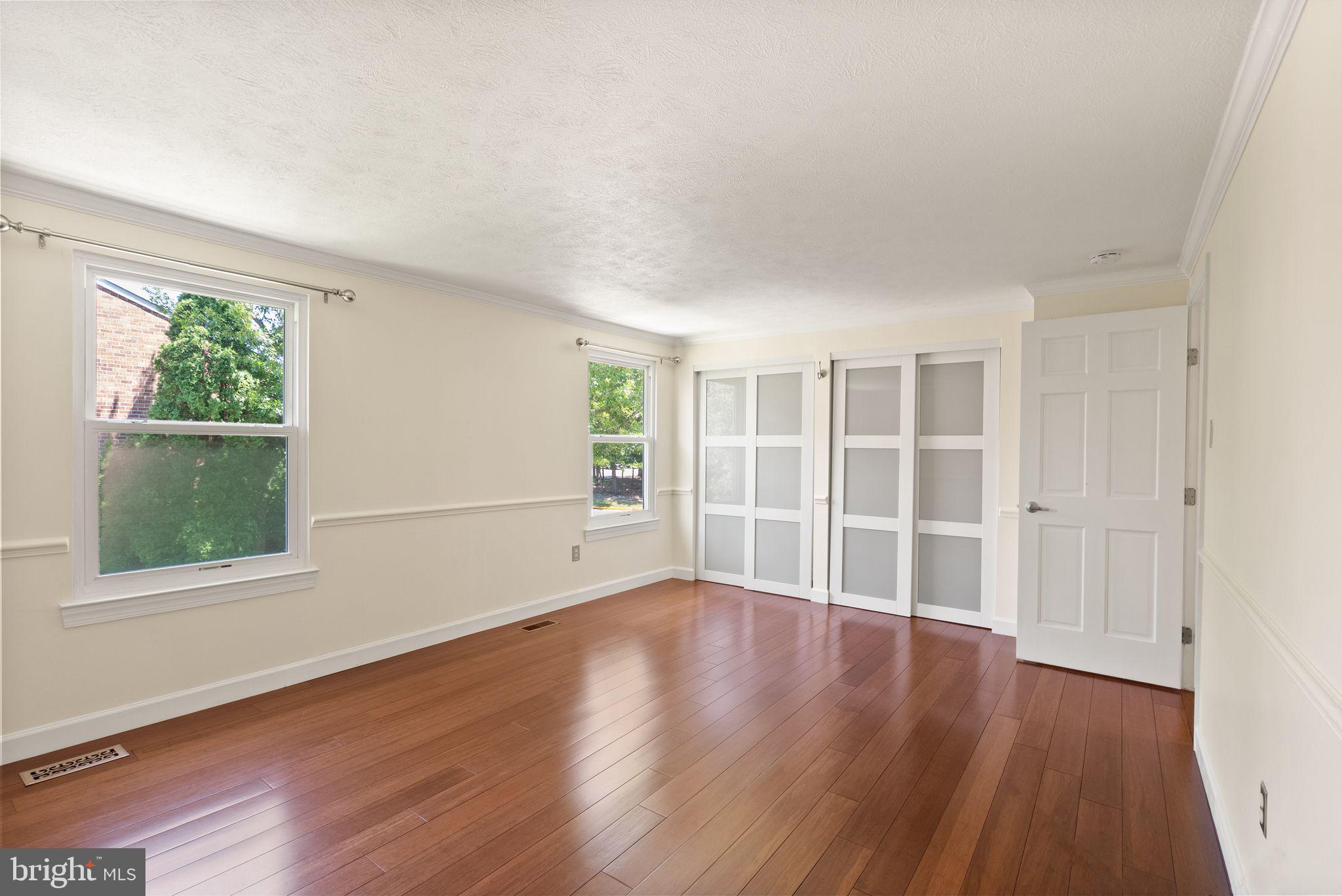 GREEN HOLLY WOODS - Residential