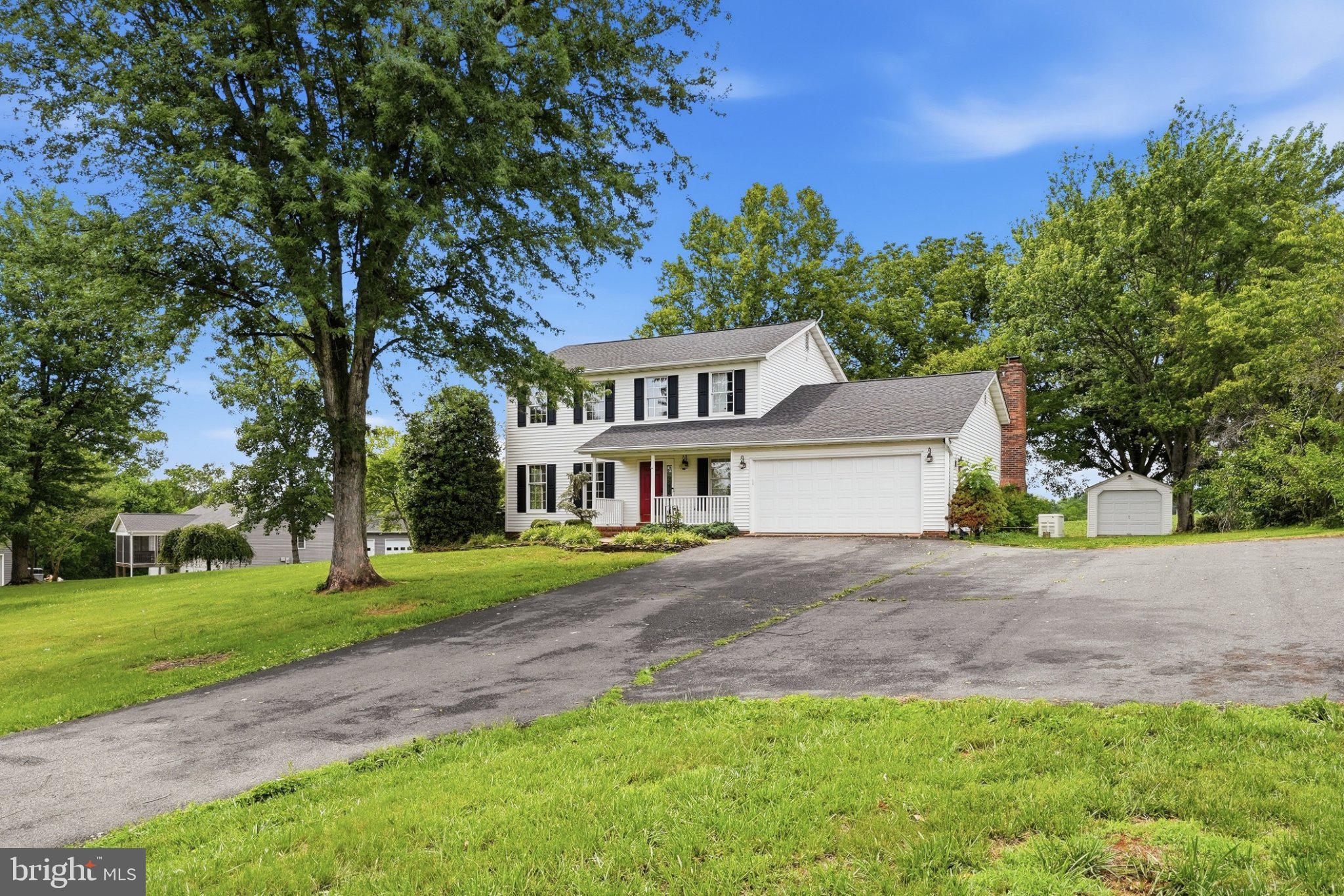 BUCK RUN ESTATES - Residential