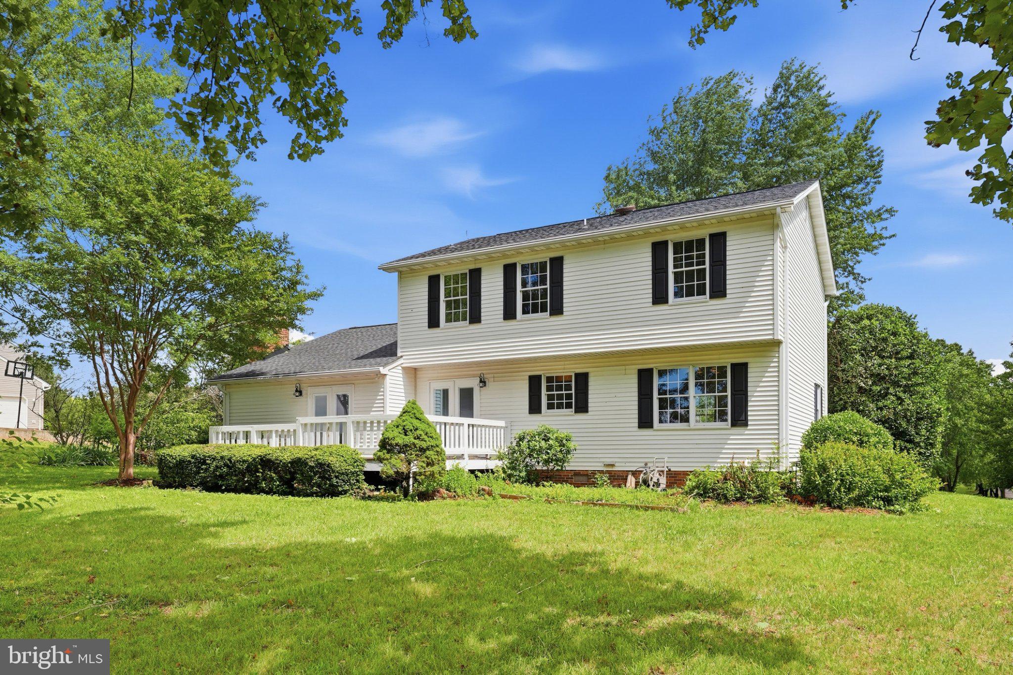 BUCK RUN ESTATES - Residential