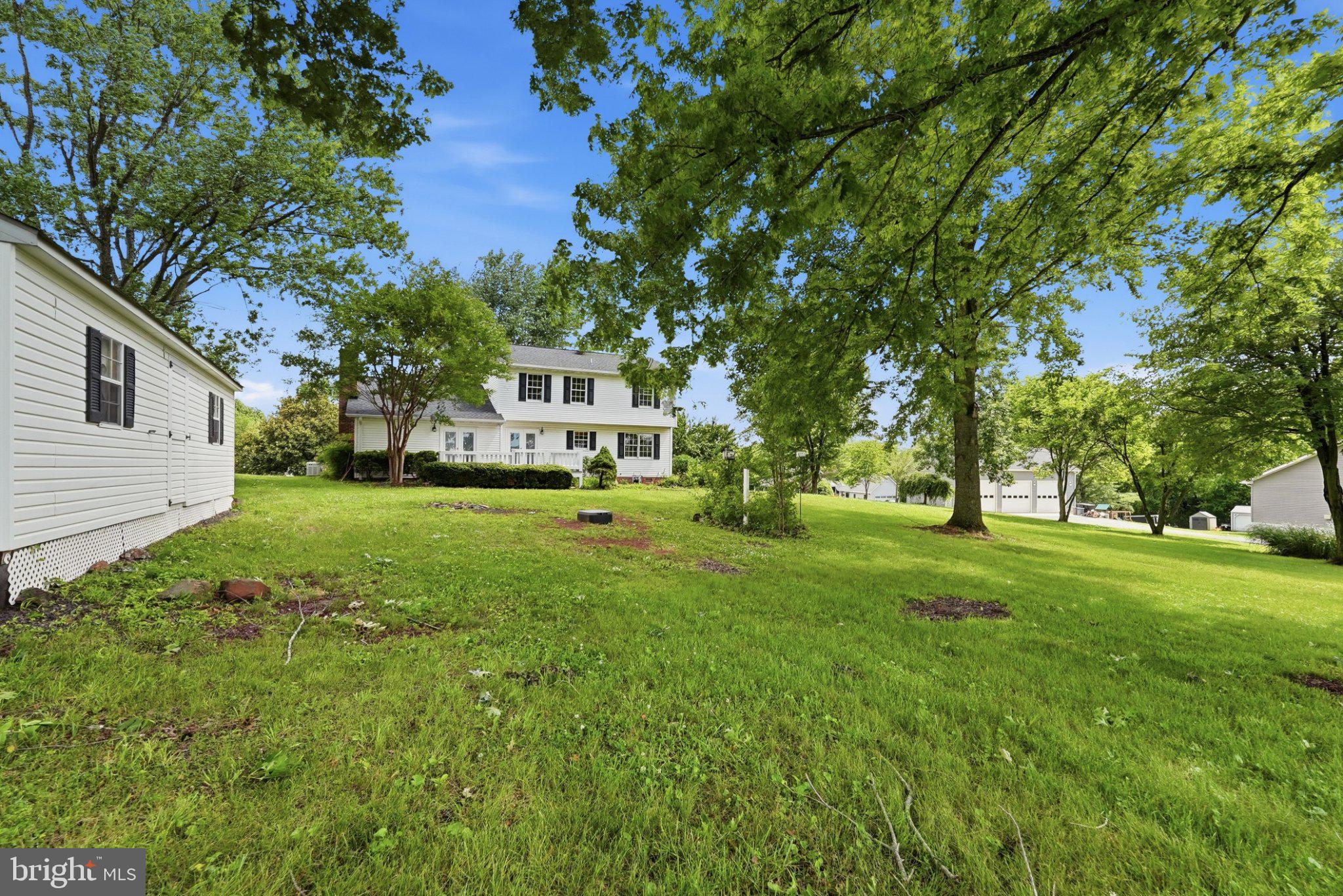BUCK RUN ESTATES - Residential