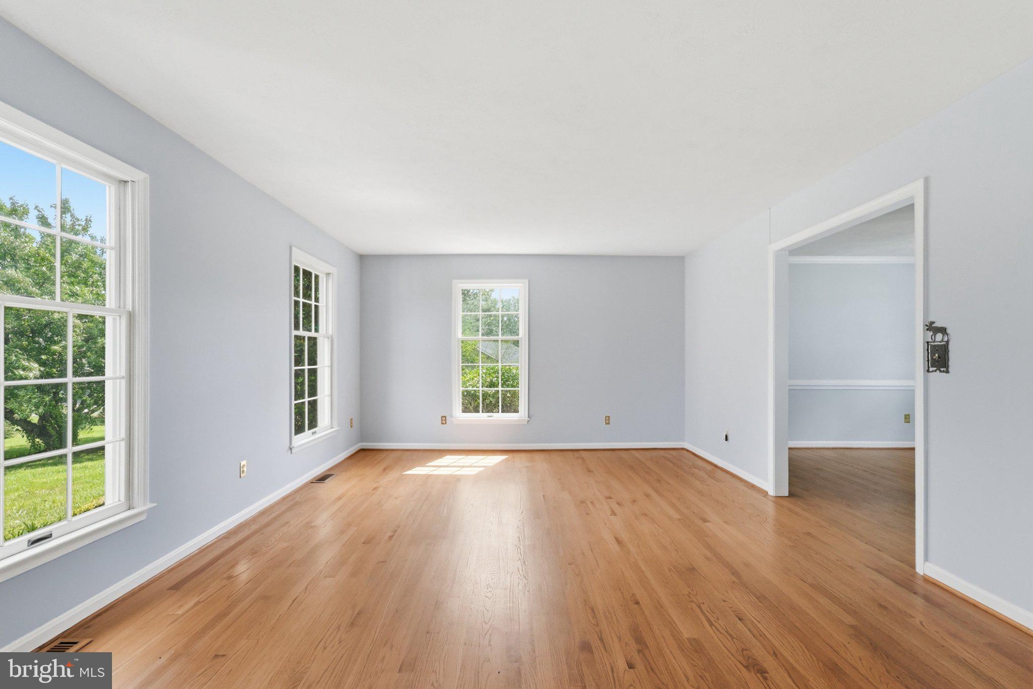 BUCK RUN ESTATES - Residential