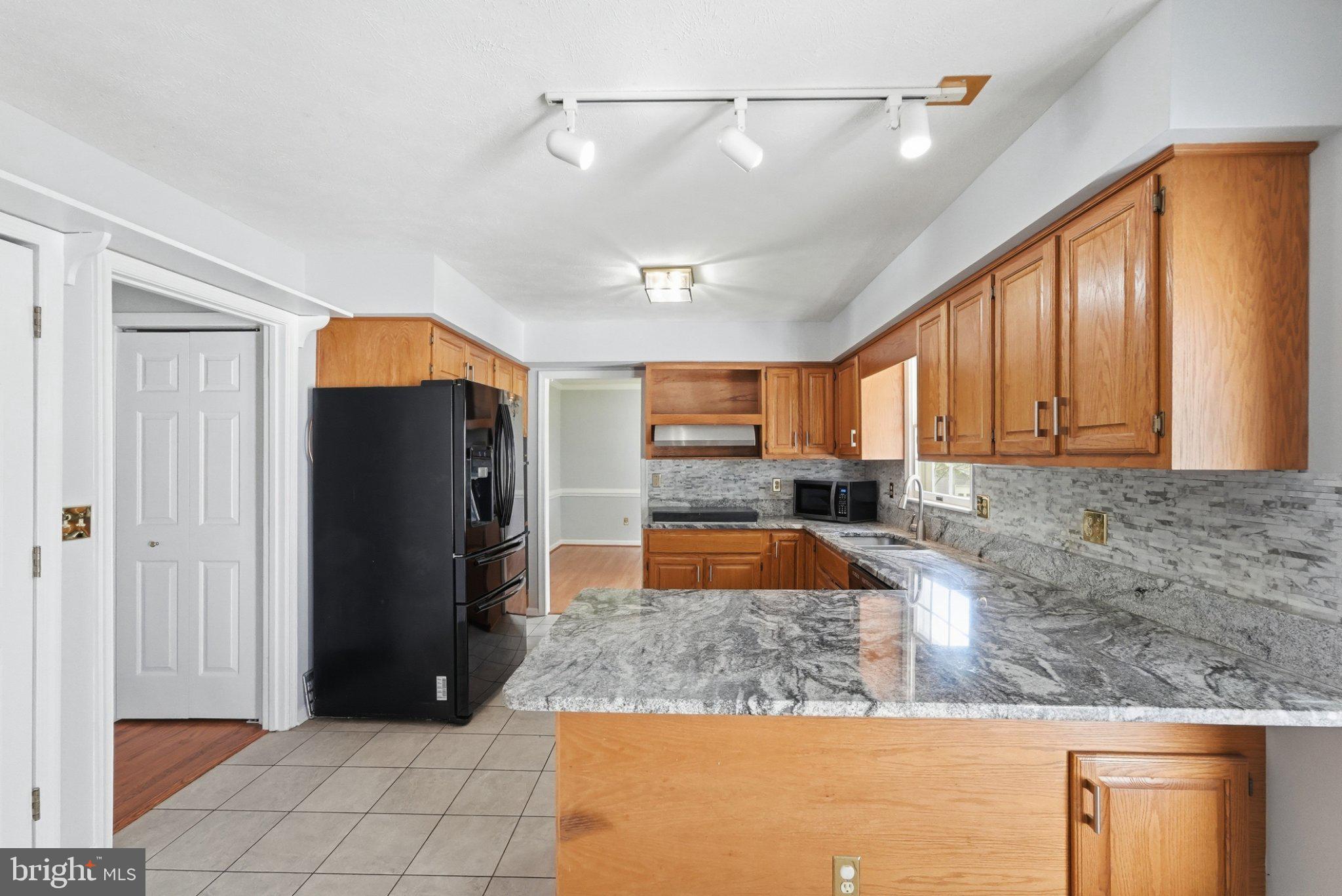 BUCK RUN ESTATES - Residential