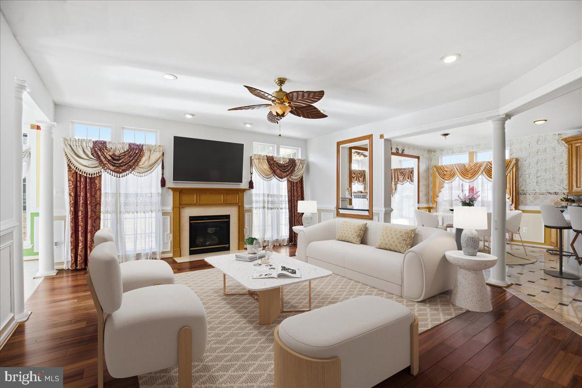 CHARLES CROSSING - Residential