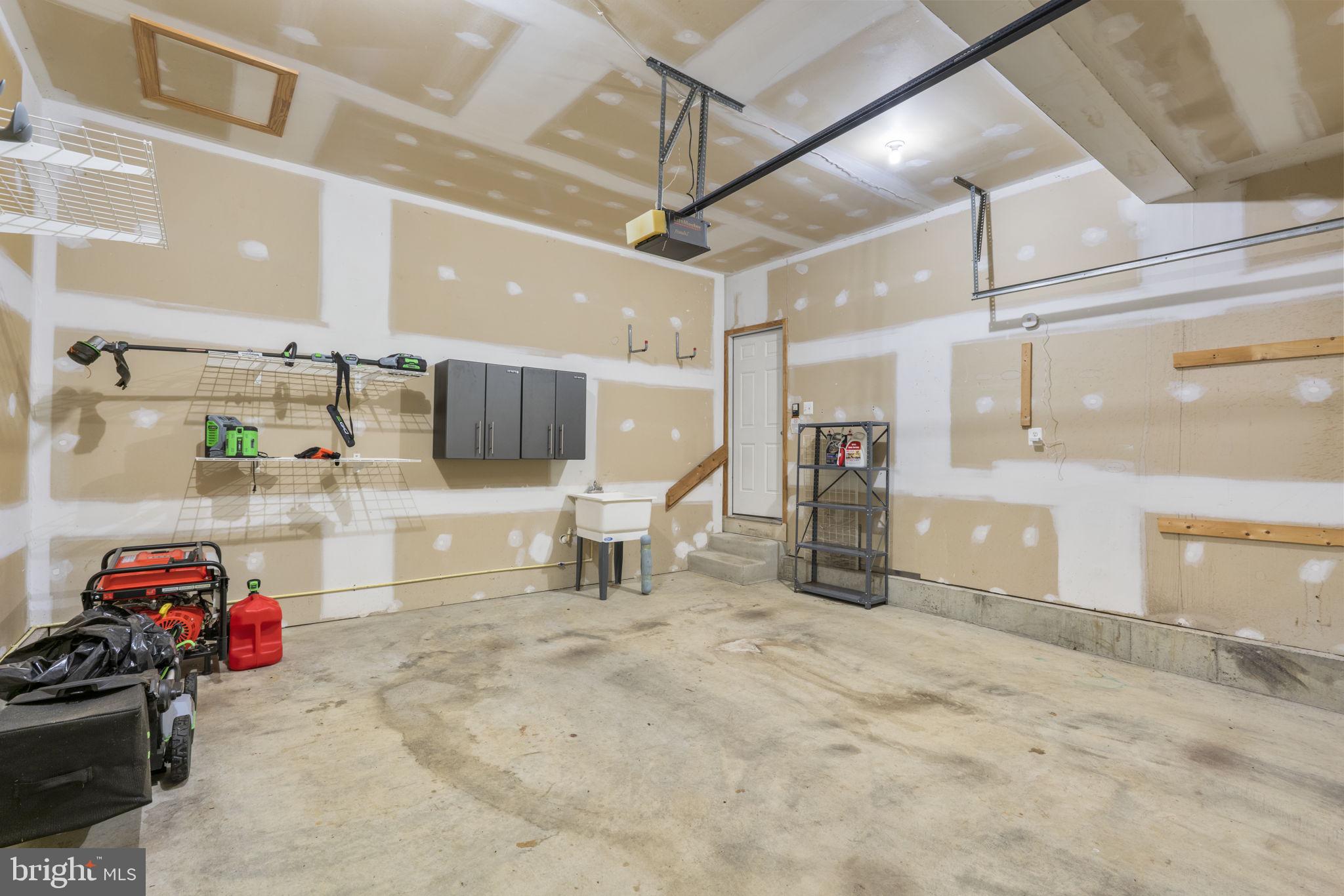 OAK GROVE FARM - Residential