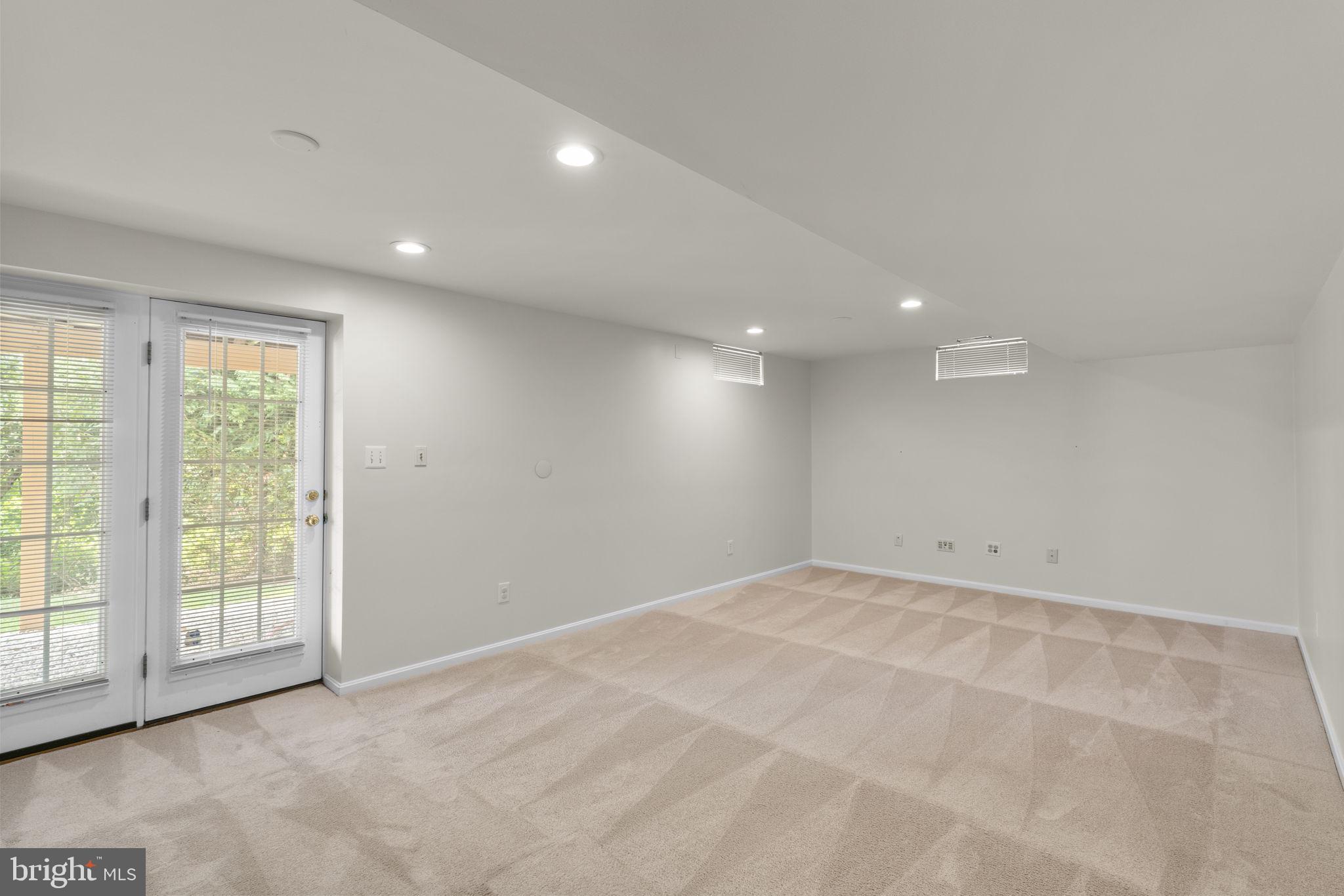 OAK GROVE FARM - Residential