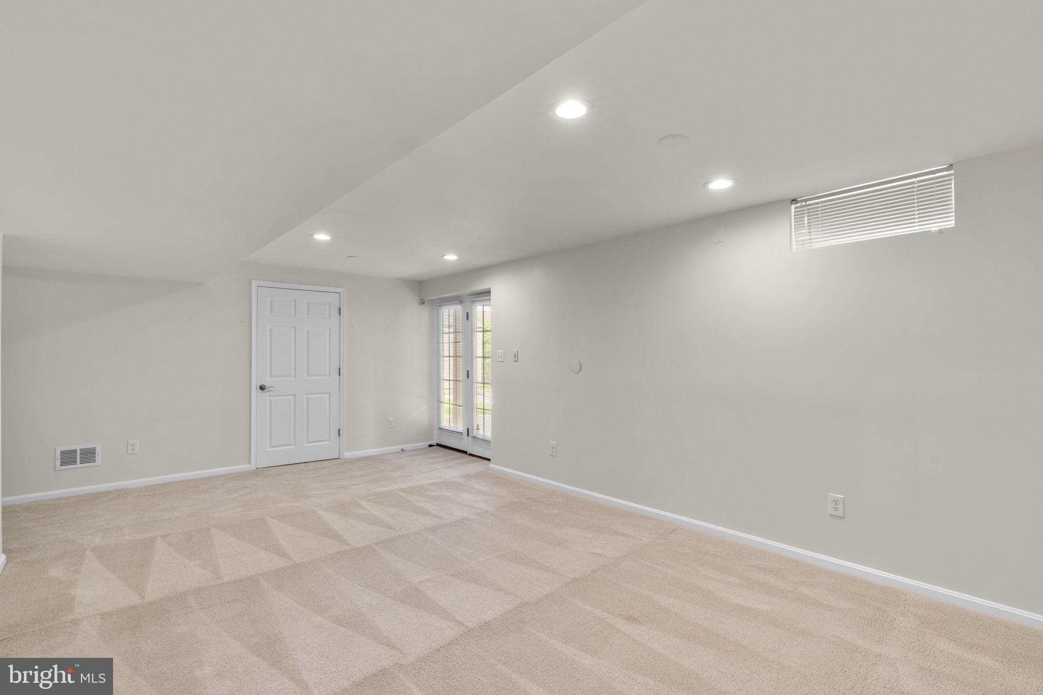 OAK GROVE FARM - Residential