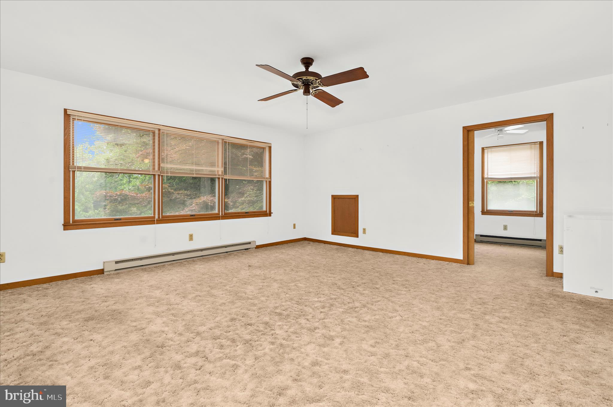 WYMONT PARK - Residential
