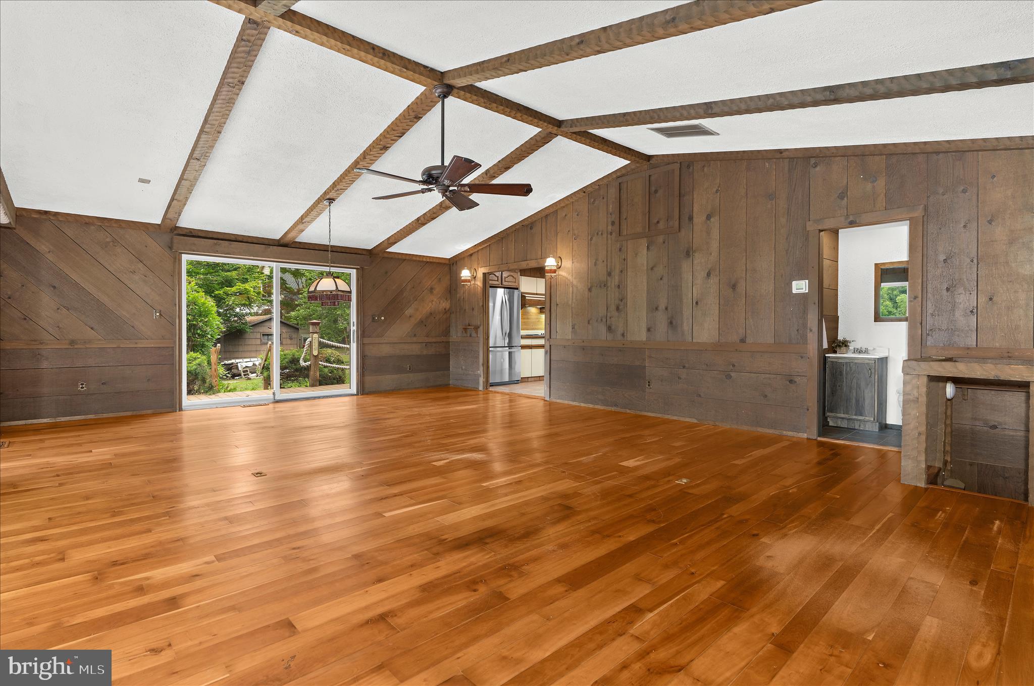 WYMONT PARK - Residential