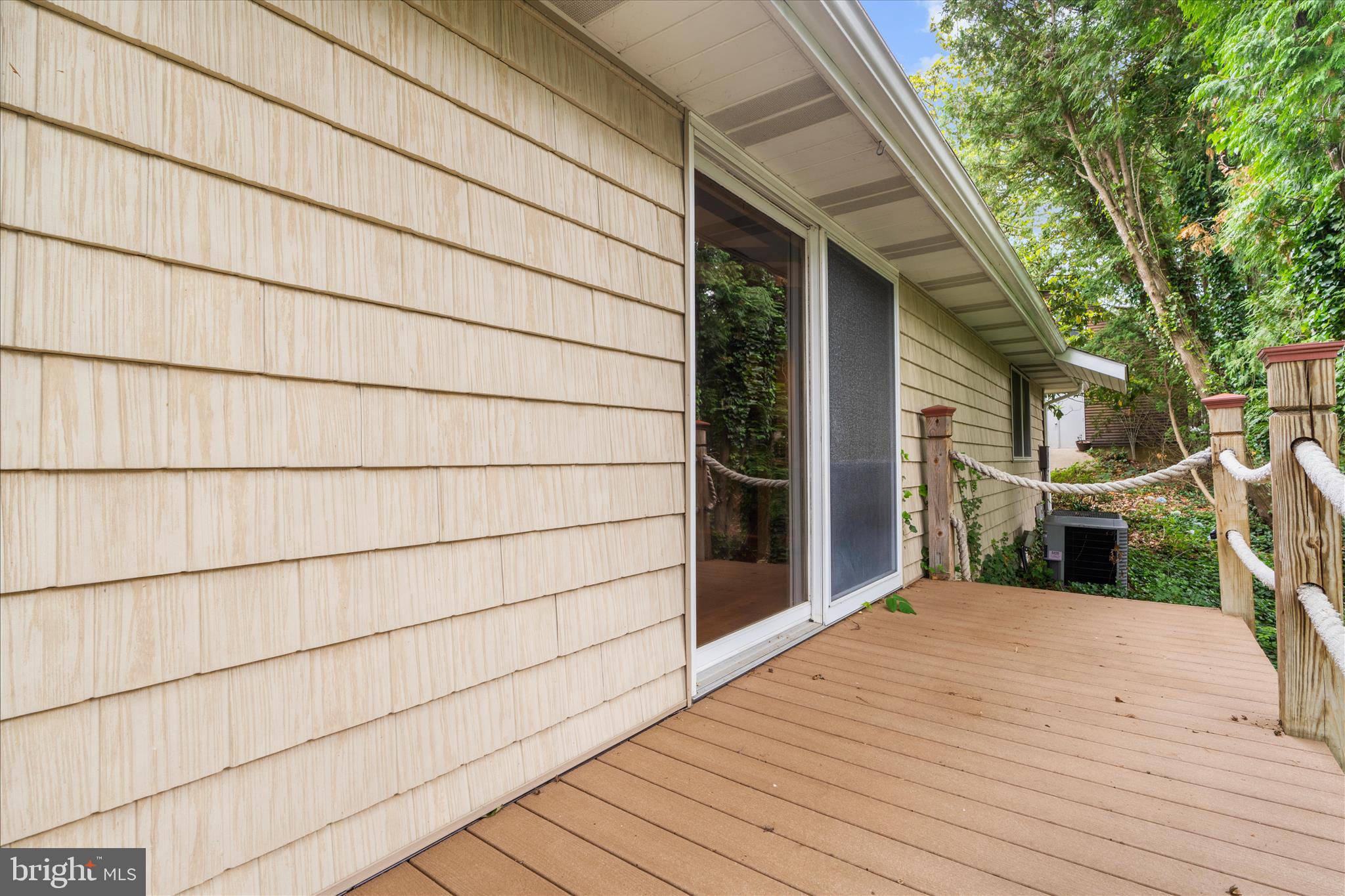 WYMONT PARK - Residential