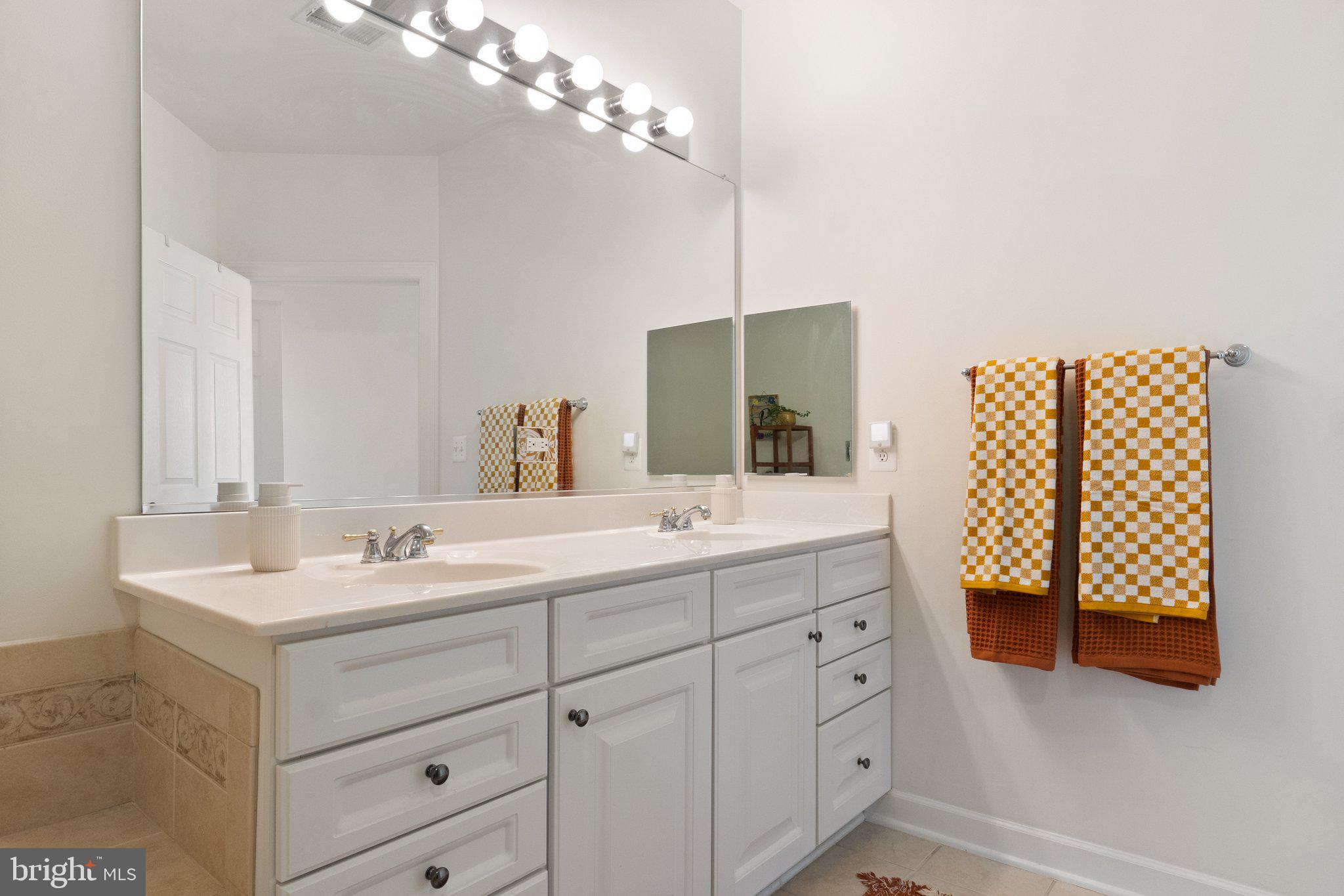 K HOVNANIAN FOUR SEASONS - Residential