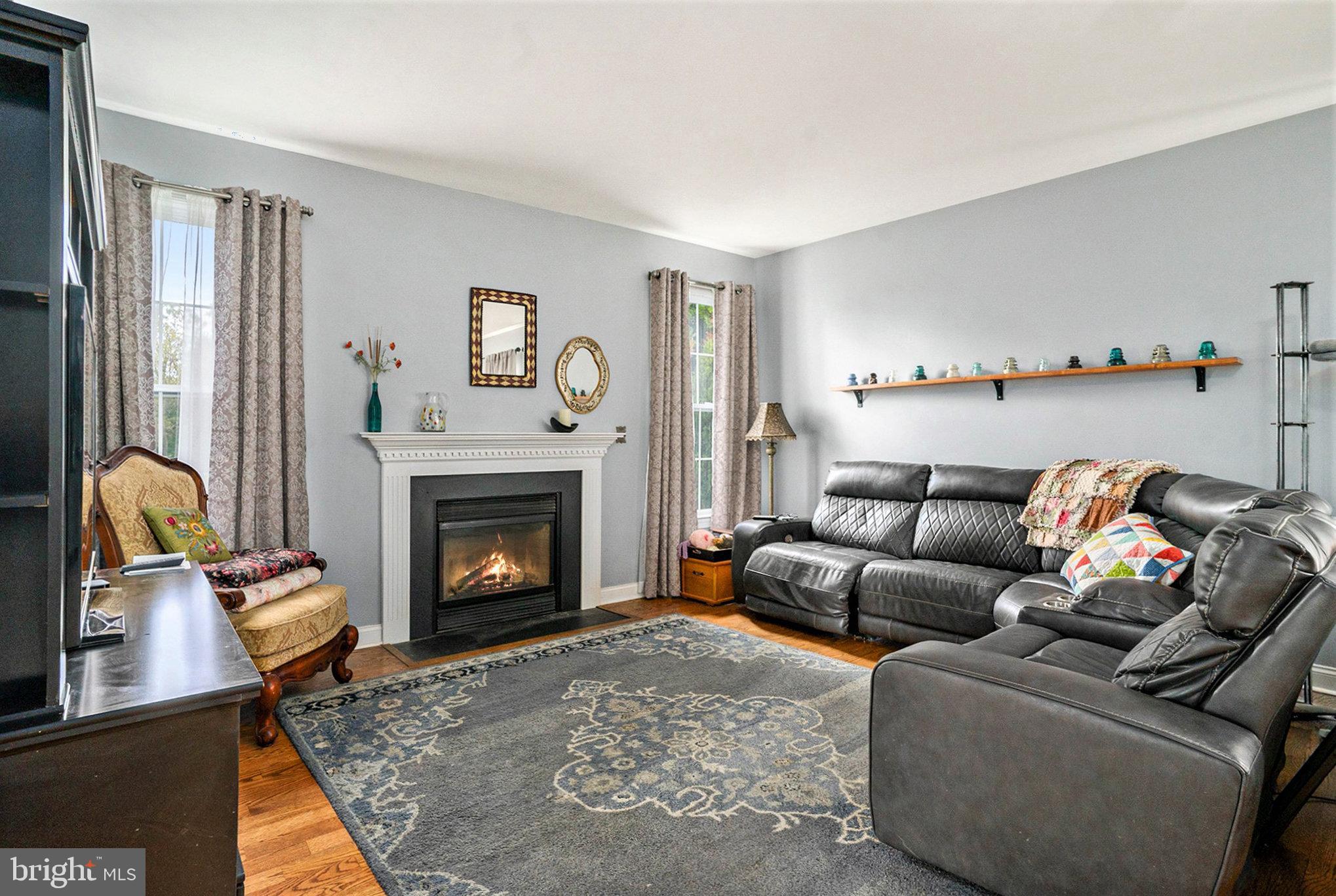 CLOVER MEADOWS - Residential