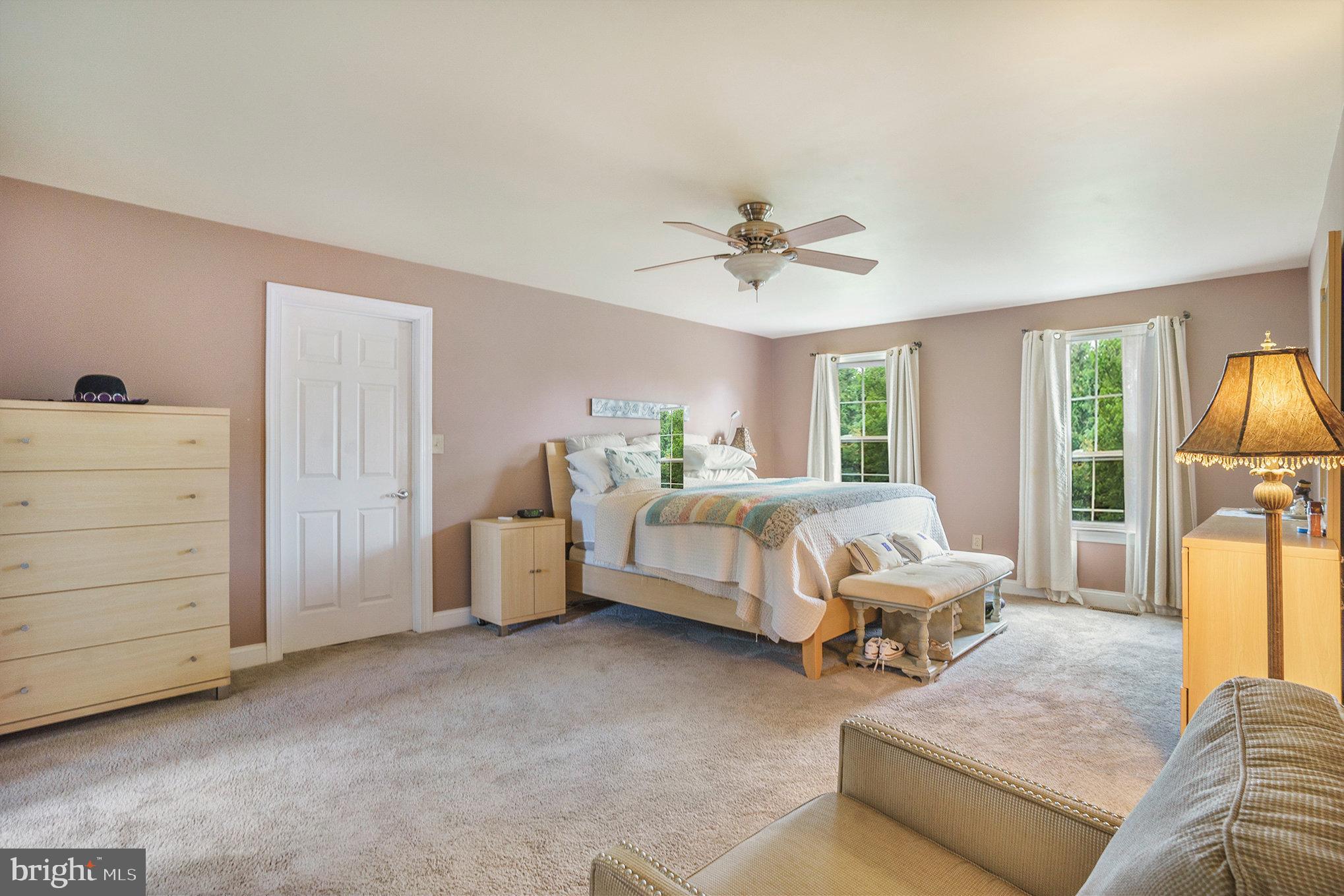 CLOVER MEADOWS - Residential
