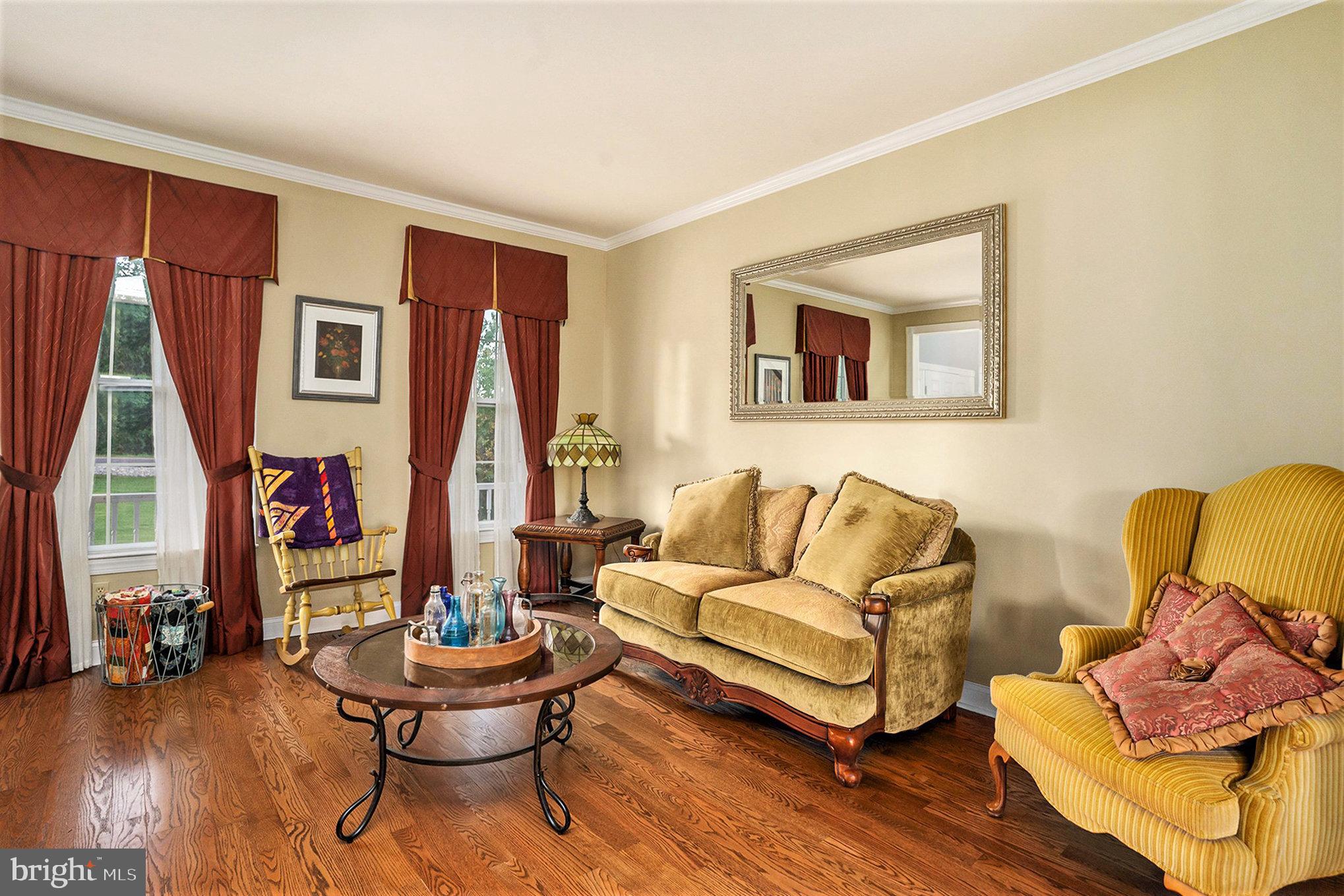 CLOVER MEADOWS - Residential