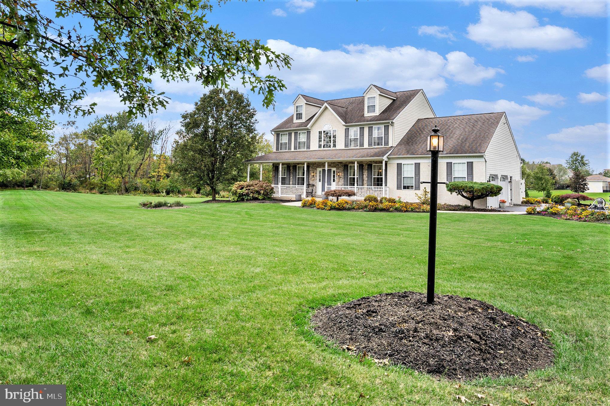 CLOVER MEADOWS - Residential