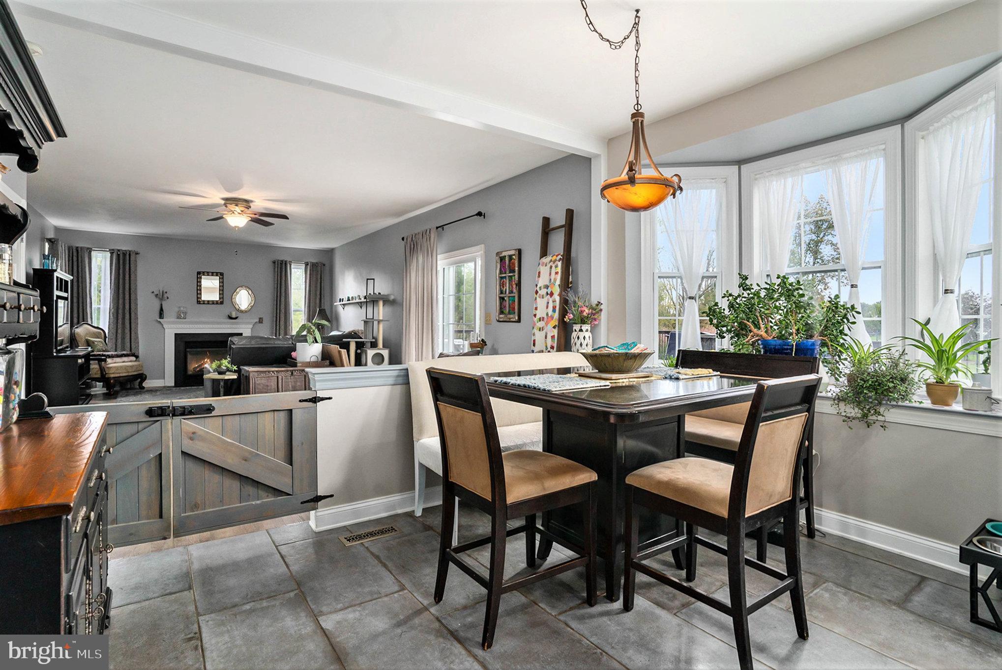 CLOVER MEADOWS - Residential