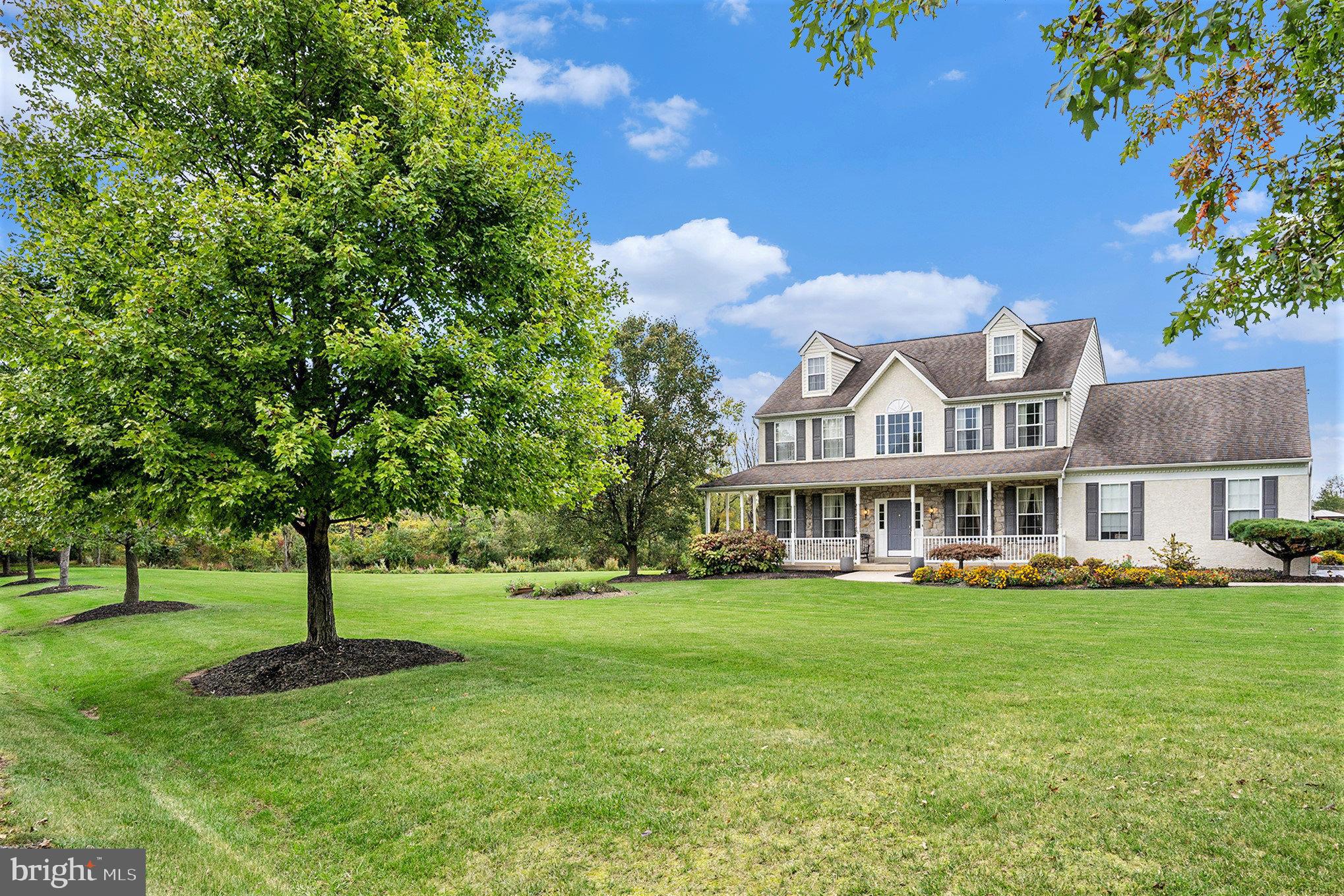 CLOVER MEADOWS - Residential