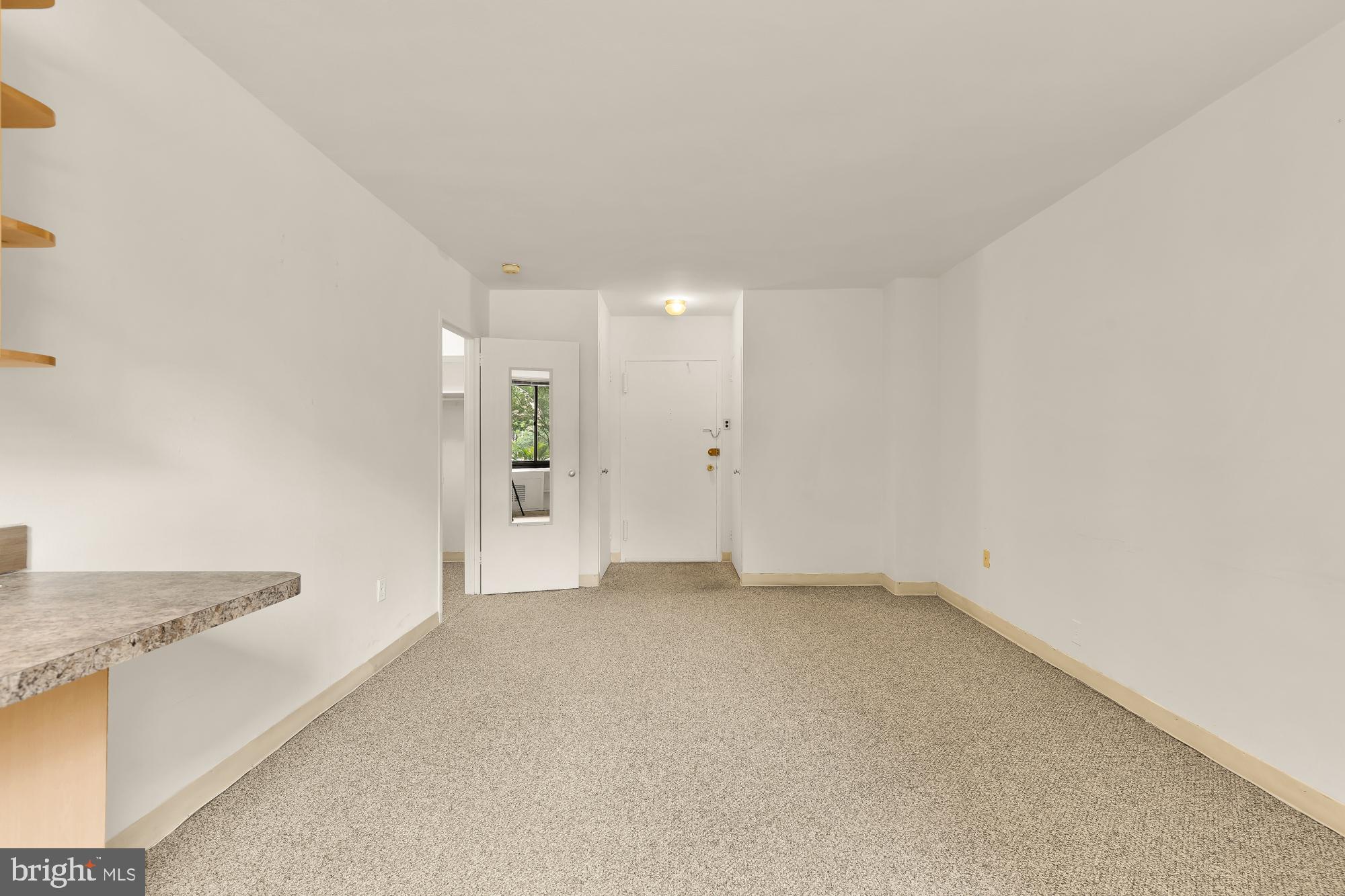 RIVER PLACE - Residential
