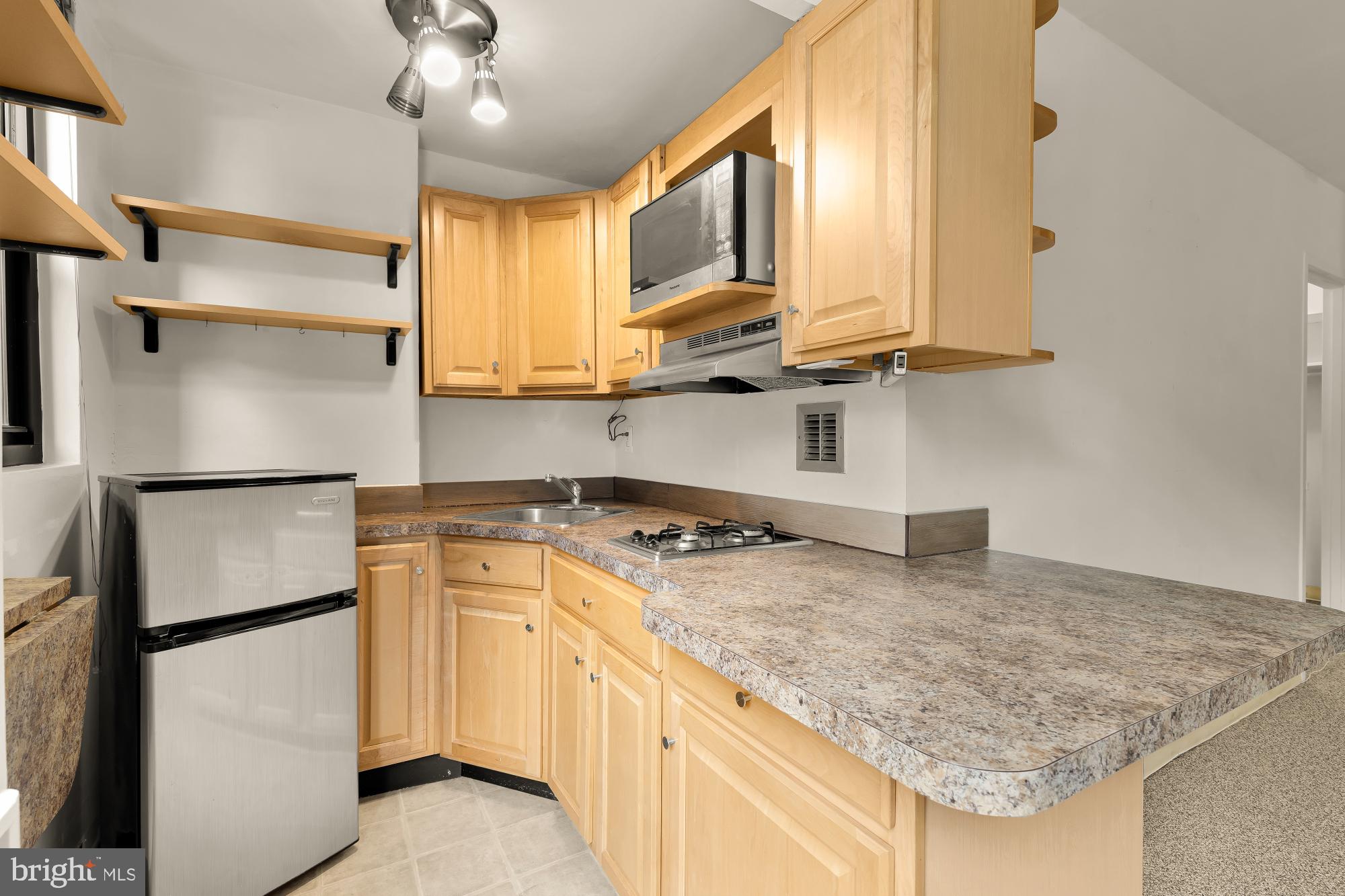 RIVER PLACE - Residential