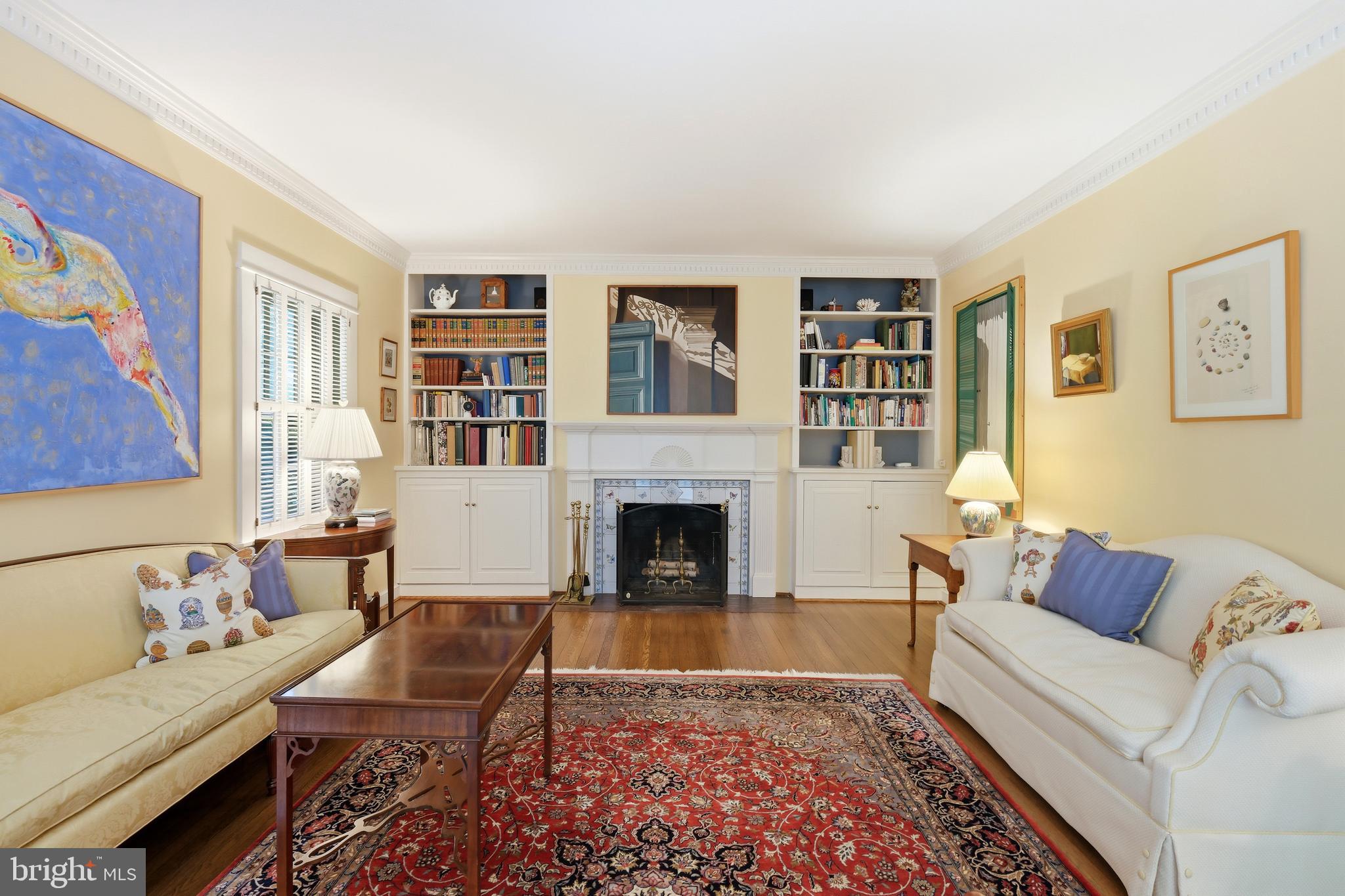 CHEVY CHASE - Residential