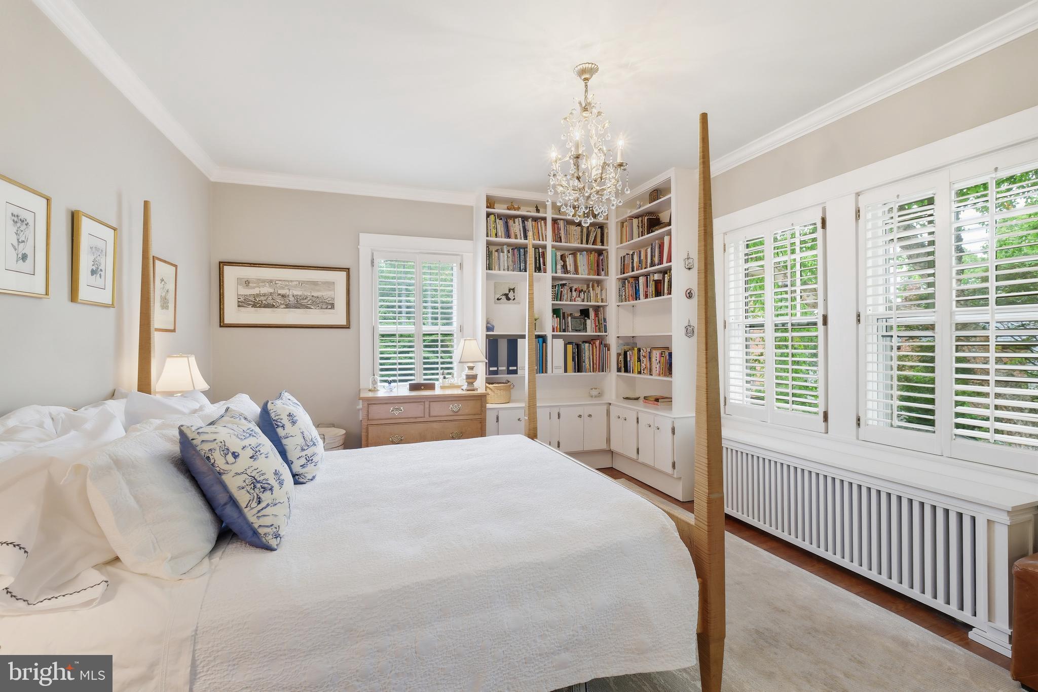 CHEVY CHASE - Residential