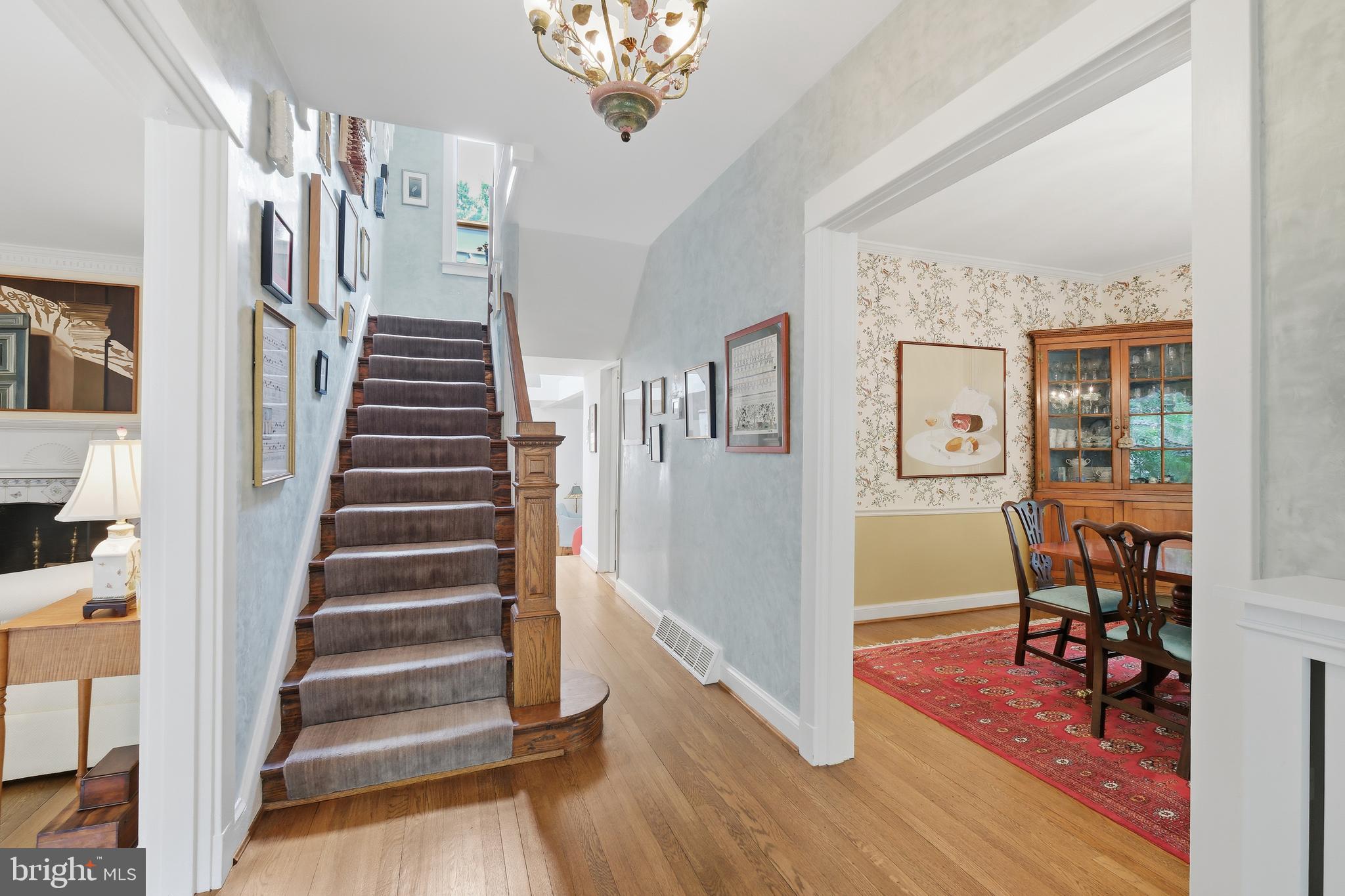 CHEVY CHASE - Residential