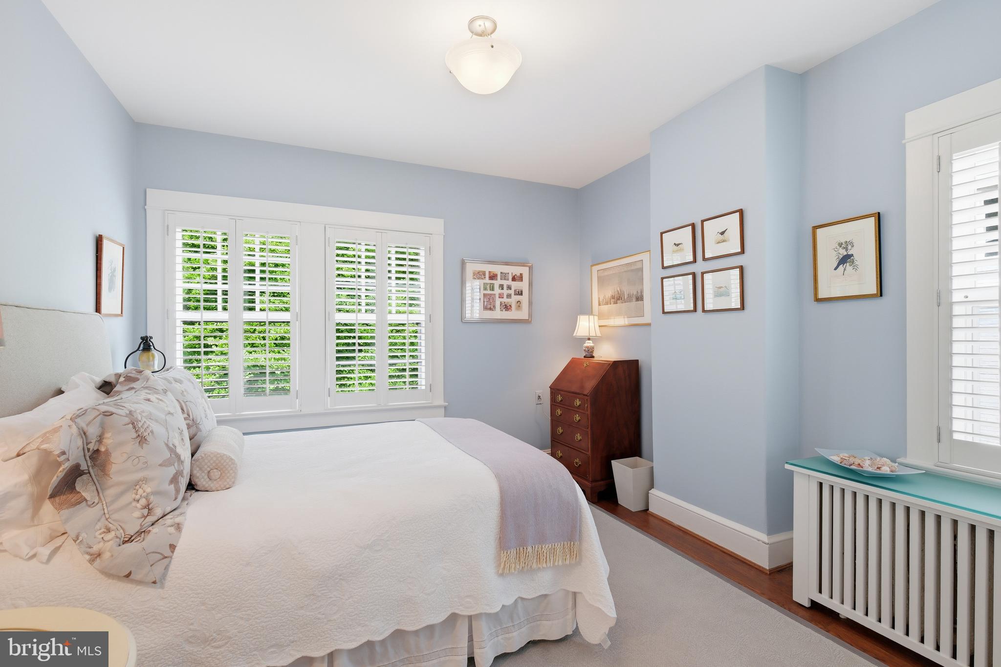 CHEVY CHASE - Residential
