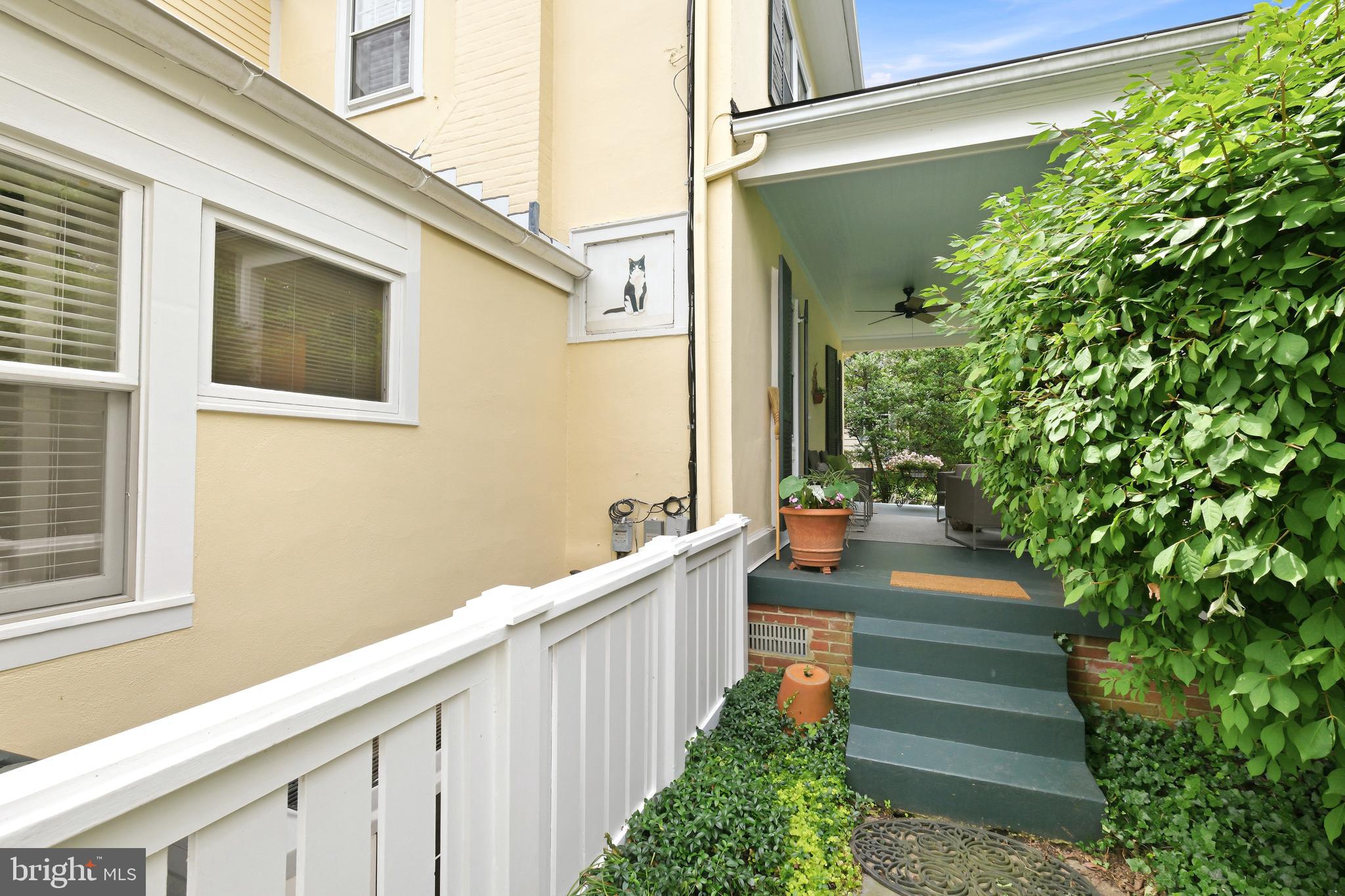 CHEVY CHASE - Residential