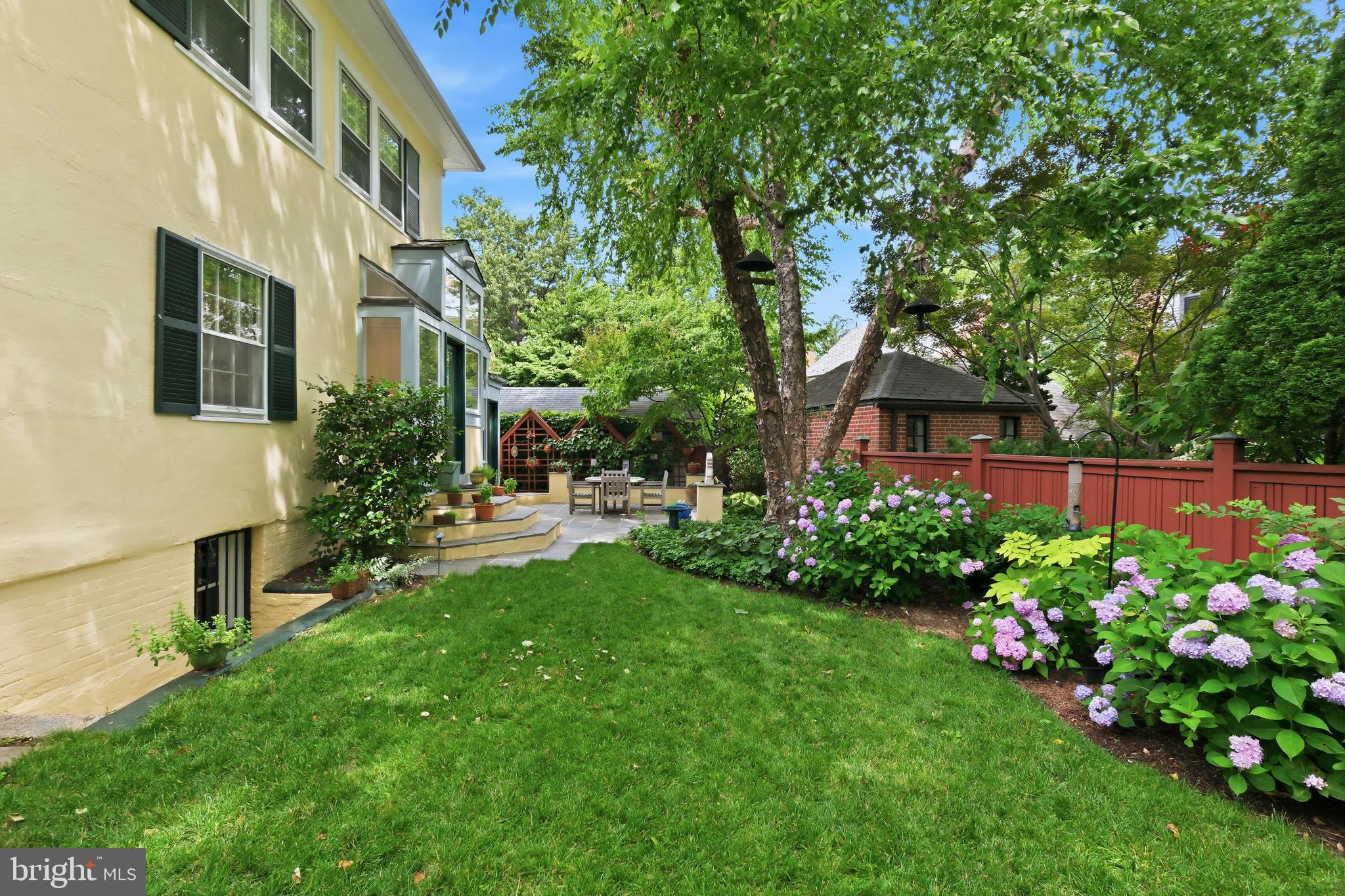 CHEVY CHASE - Residential