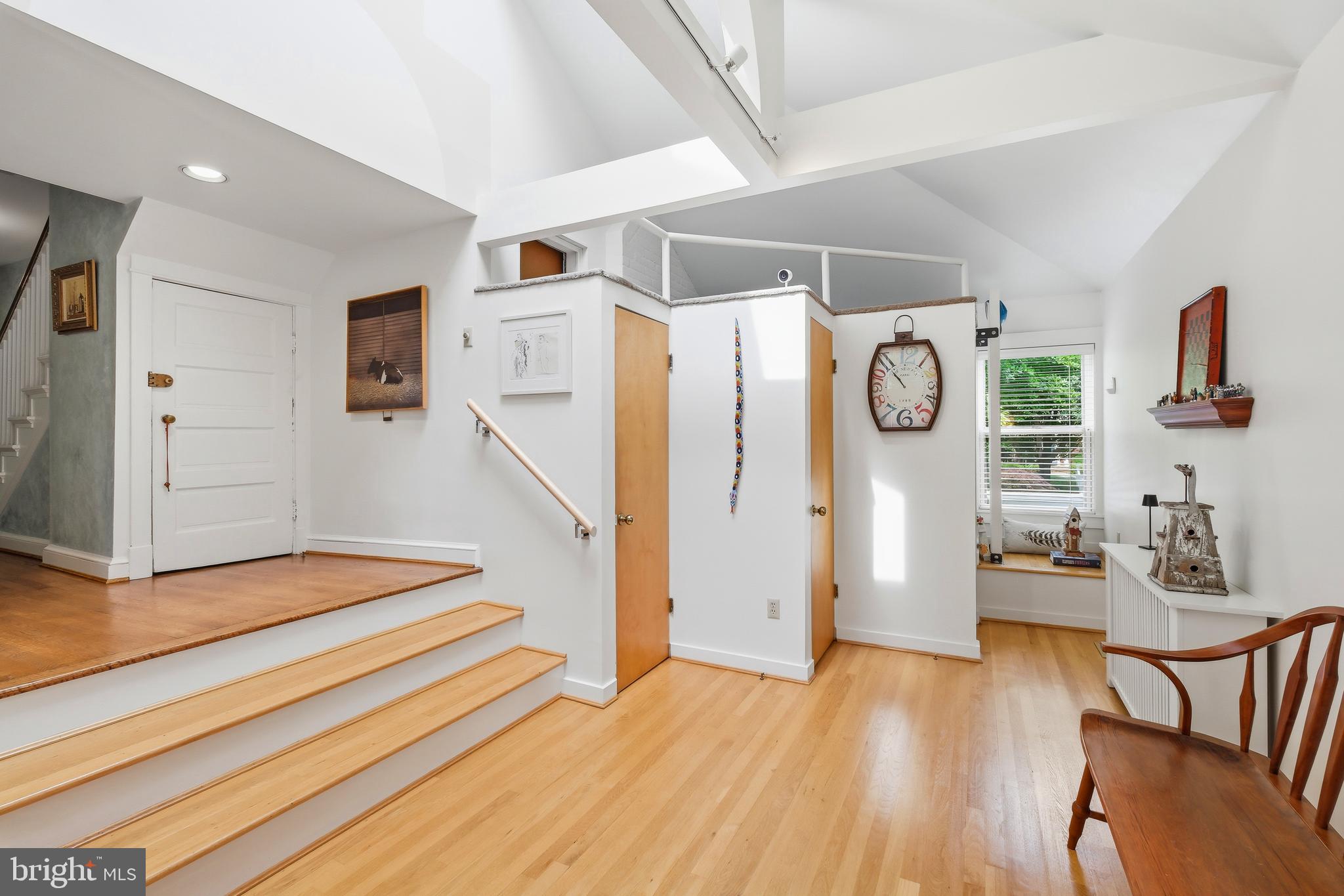 CHEVY CHASE - Residential