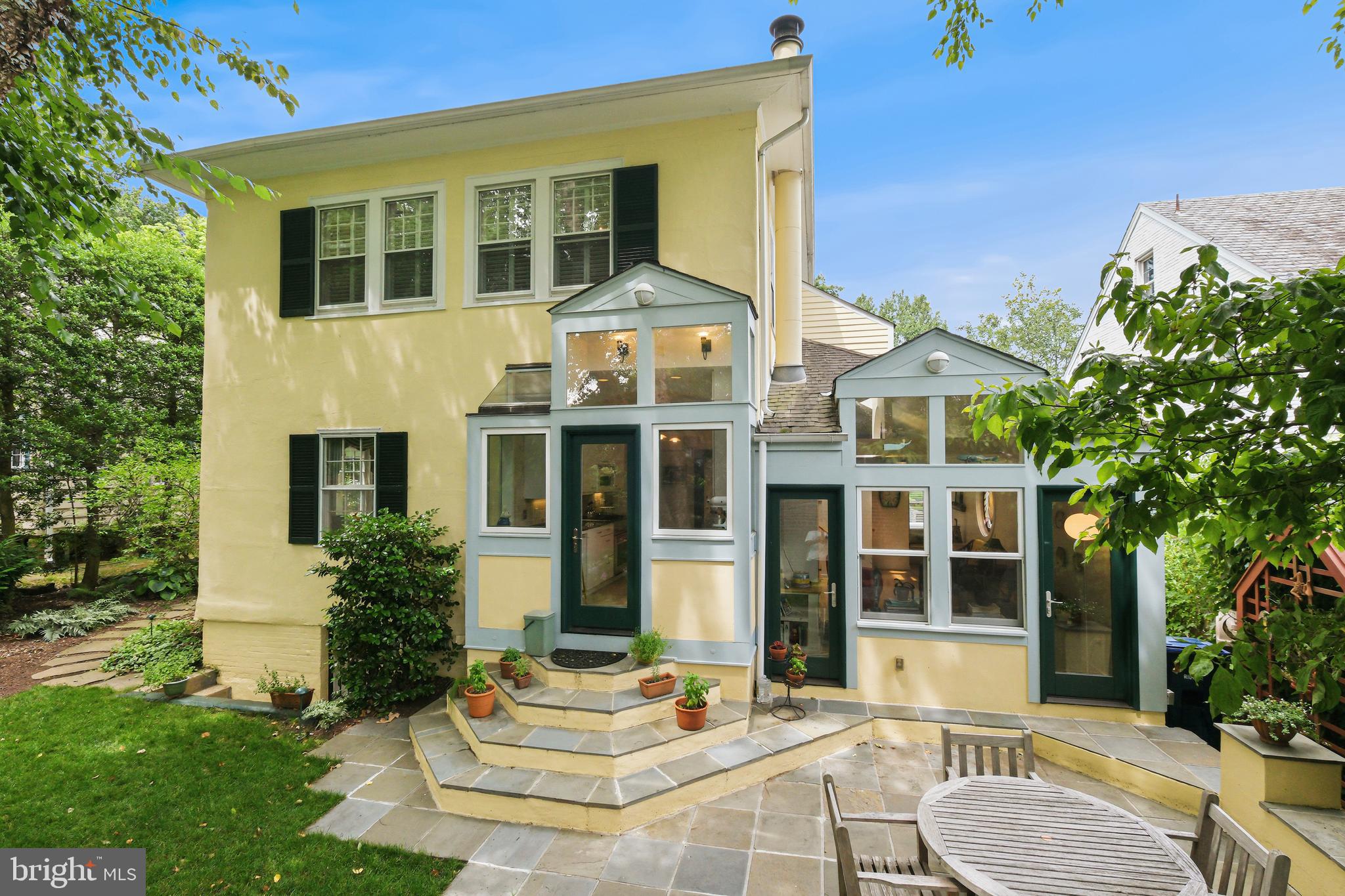 CHEVY CHASE - Residential