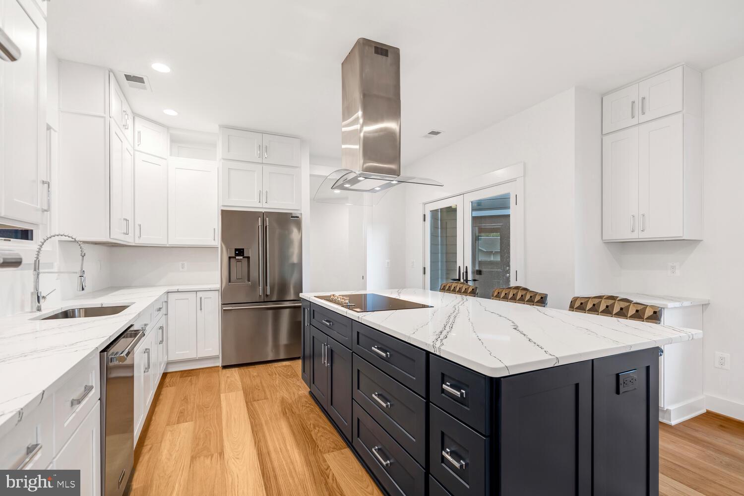 BELMONT - Residential