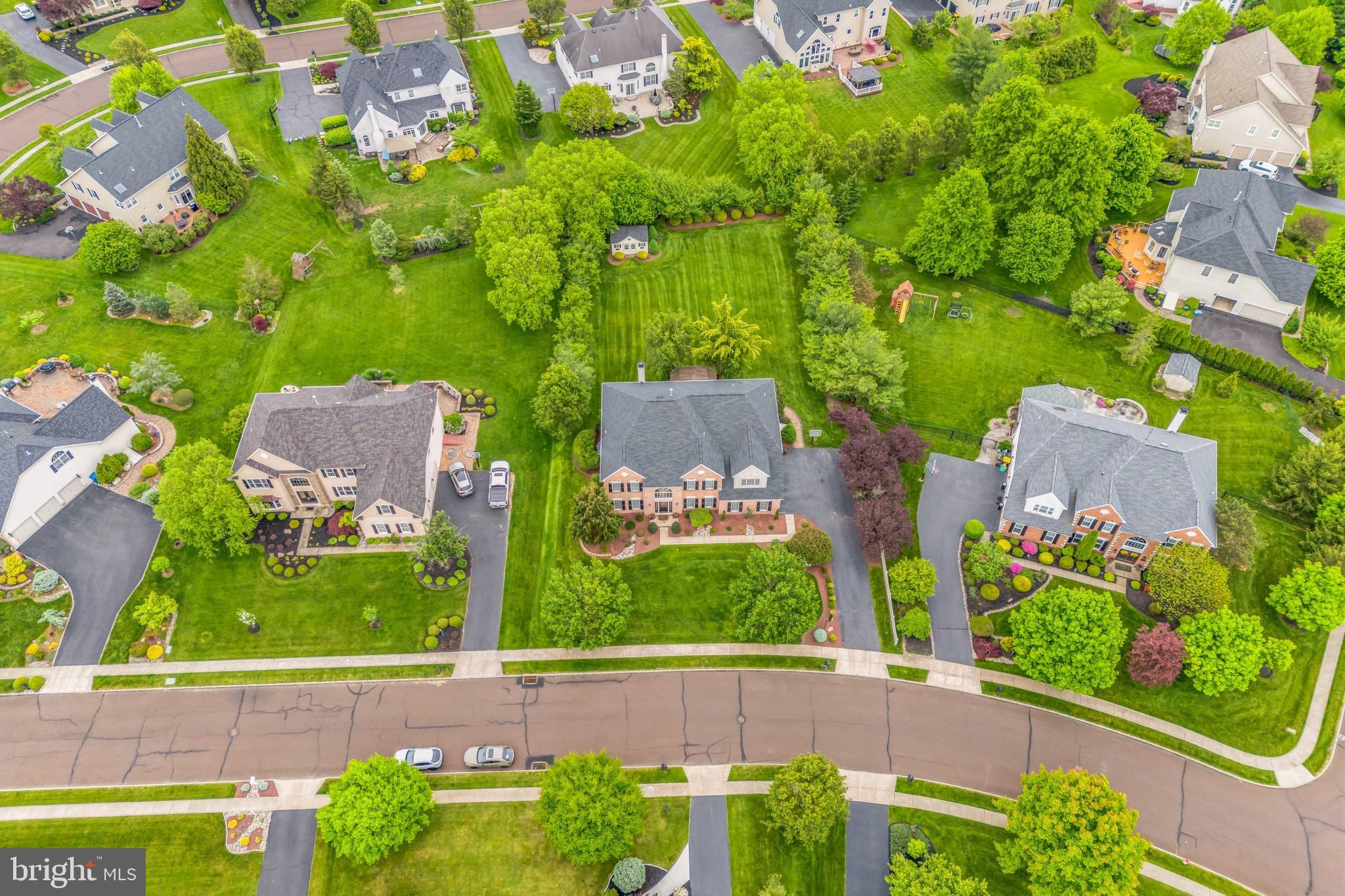 HORSHAM CHASE - Residential