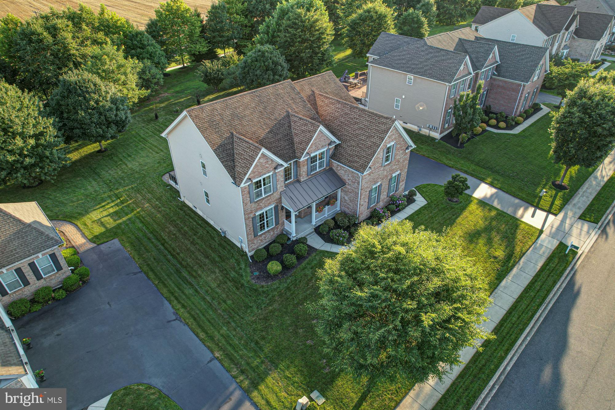 RED LION CHASE - Residential