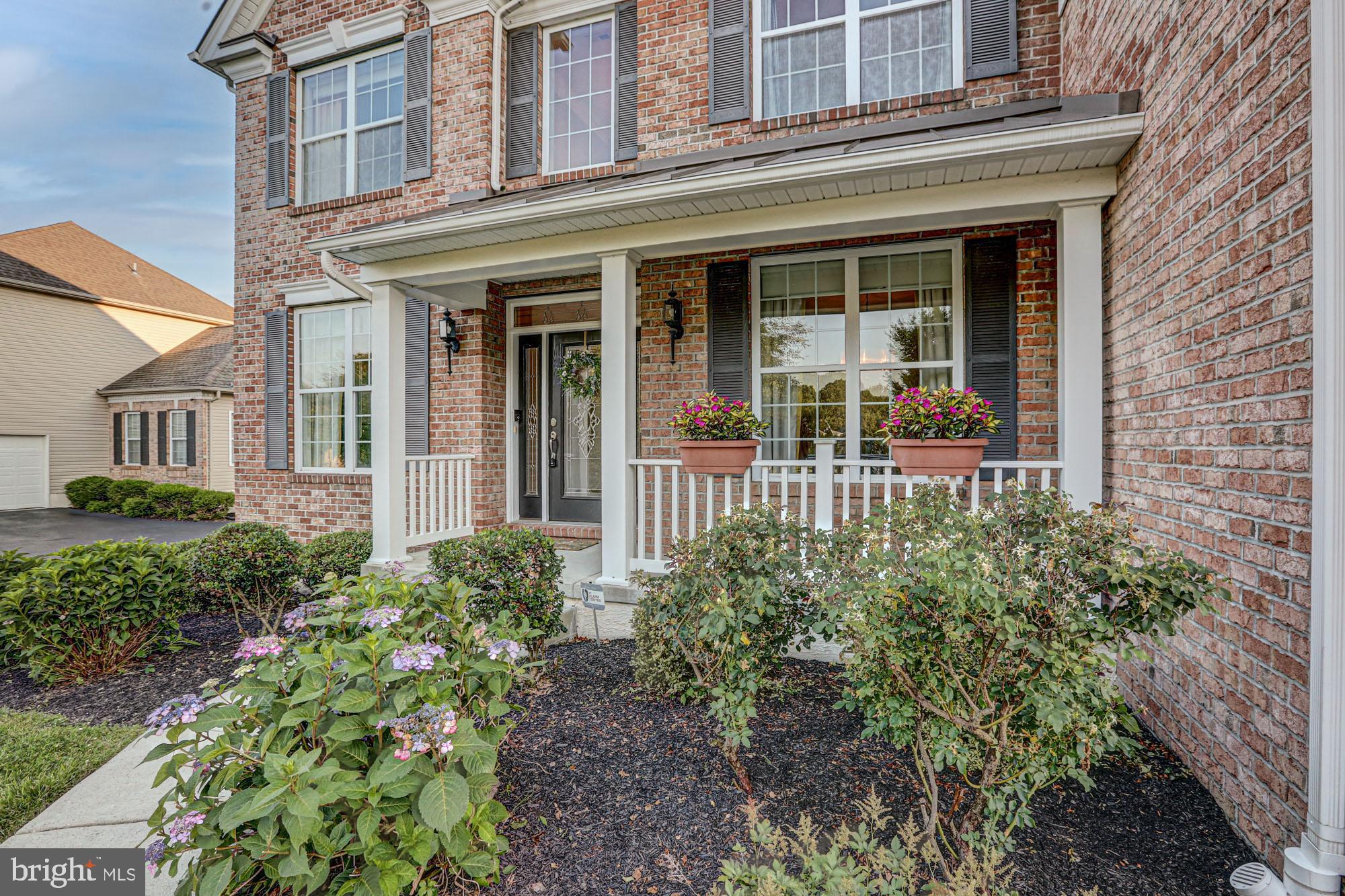 RED LION CHASE - Residential