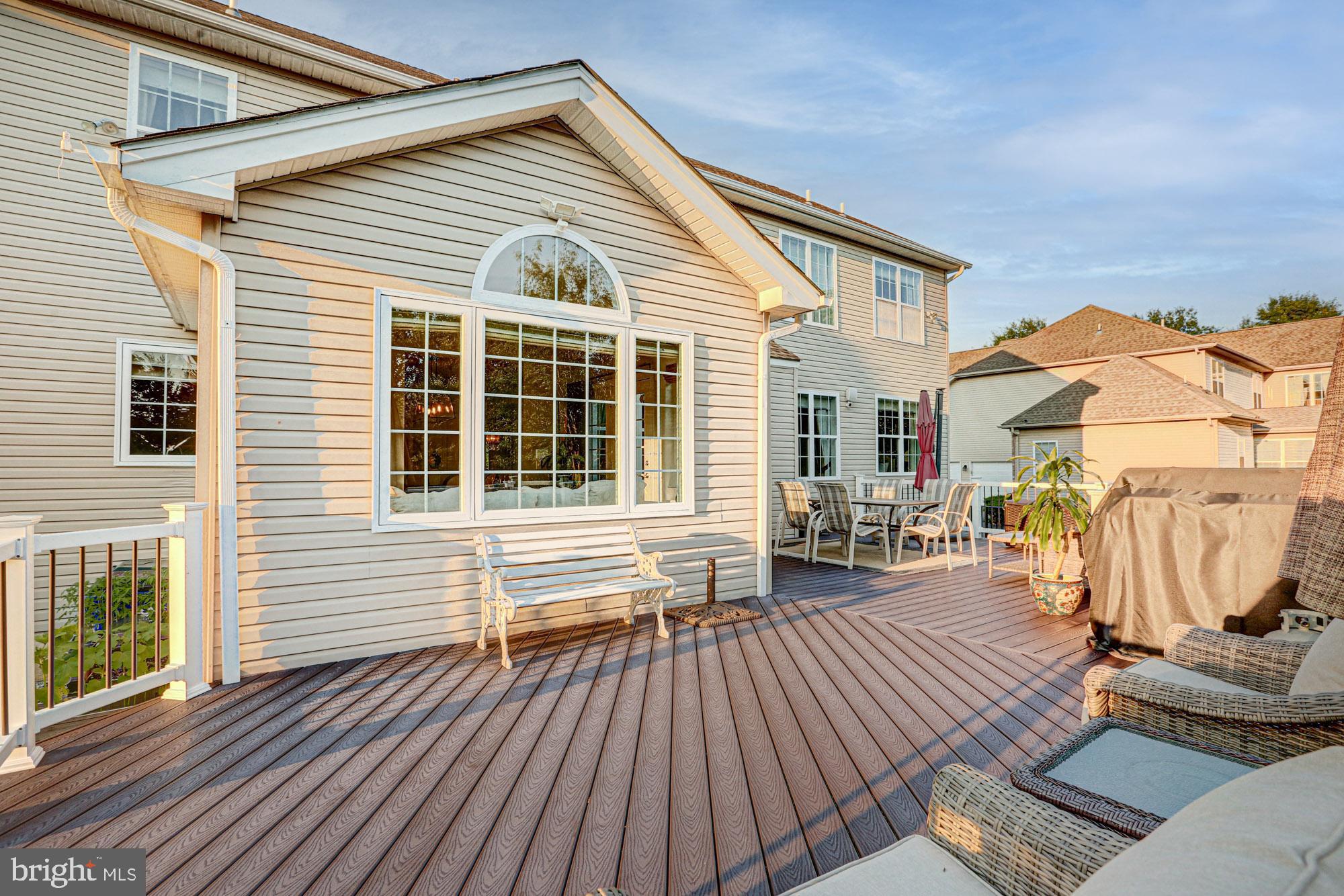 RED LION CHASE - Residential
