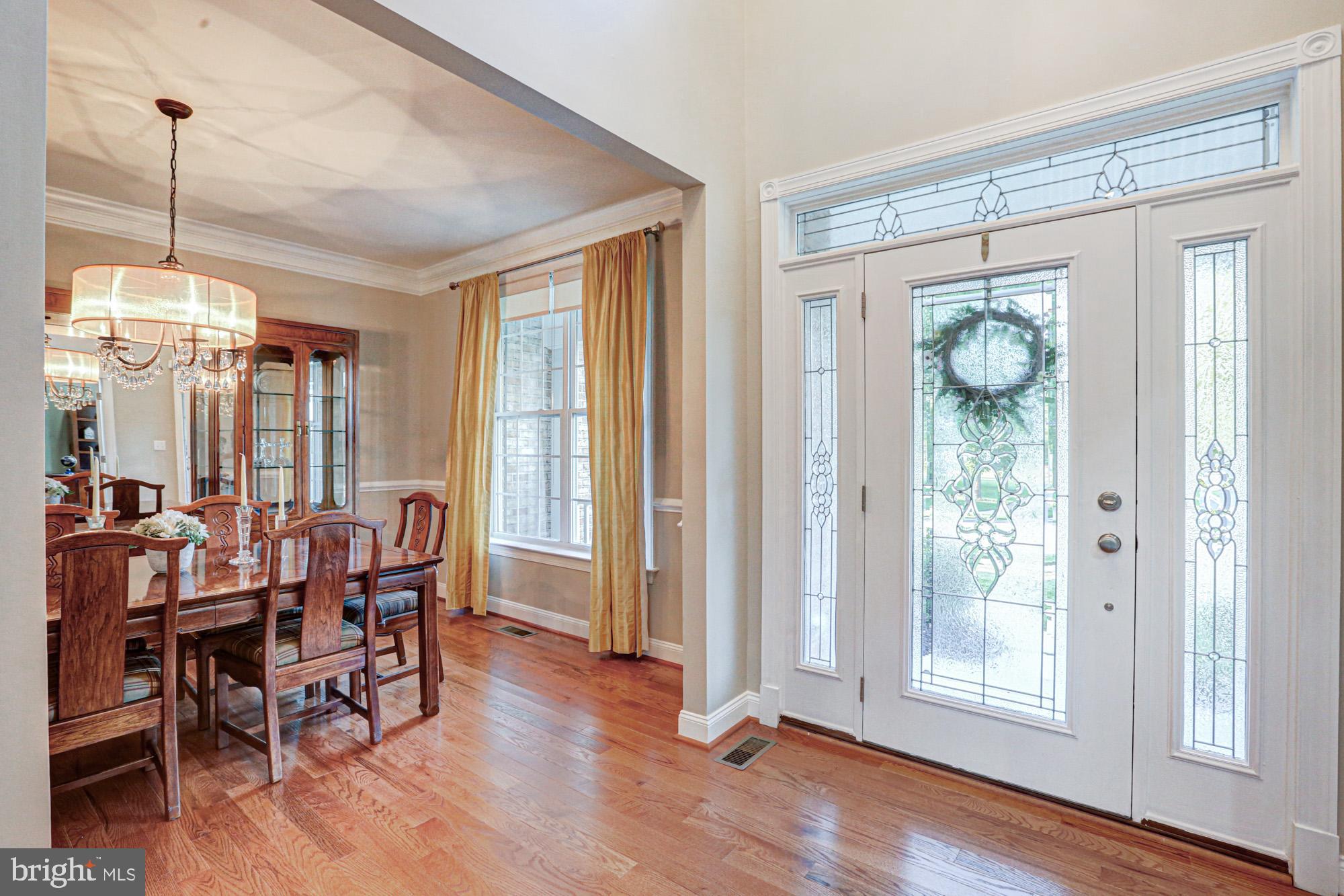 RED LION CHASE - Residential