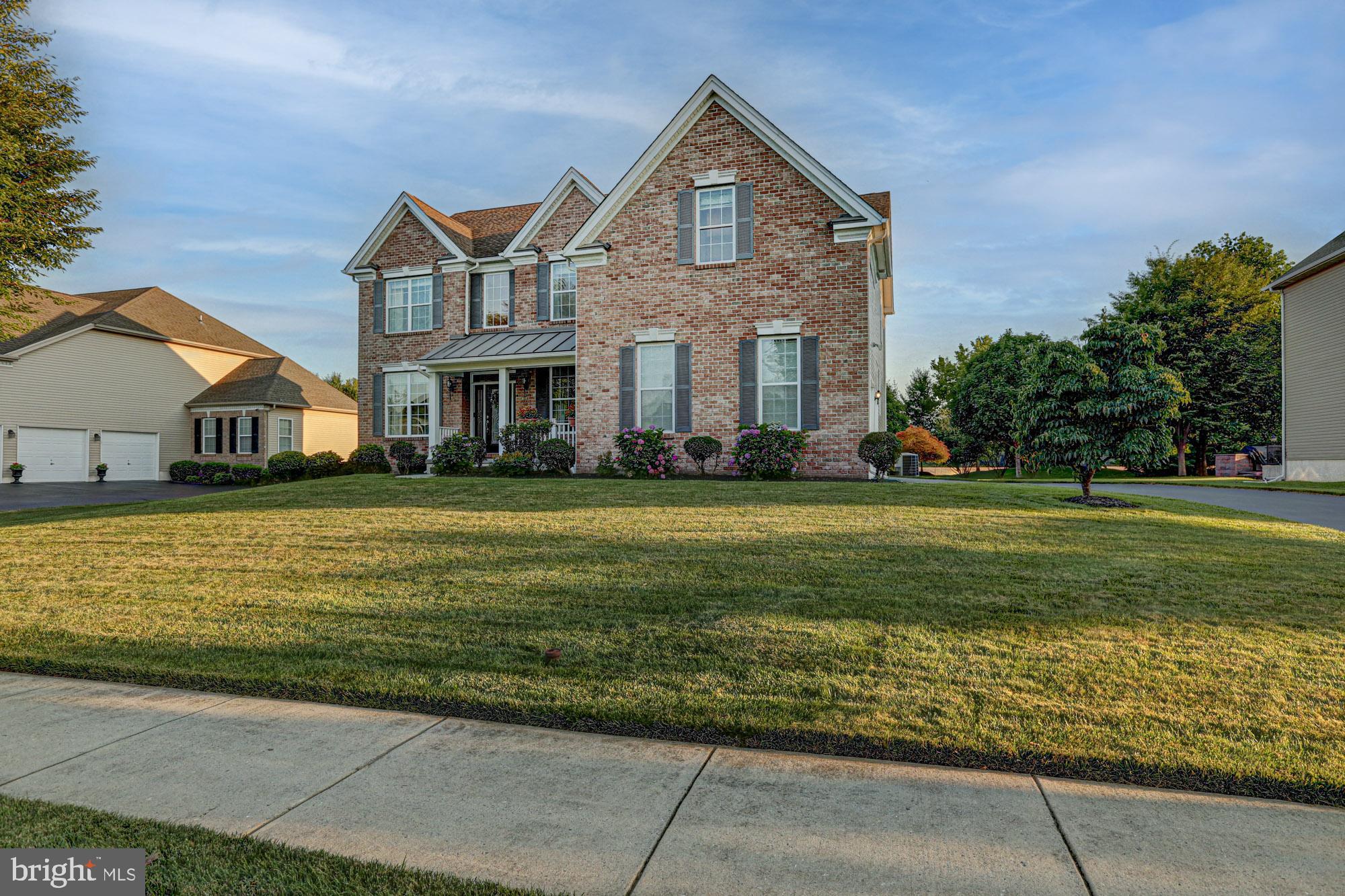 RED LION CHASE - Residential
