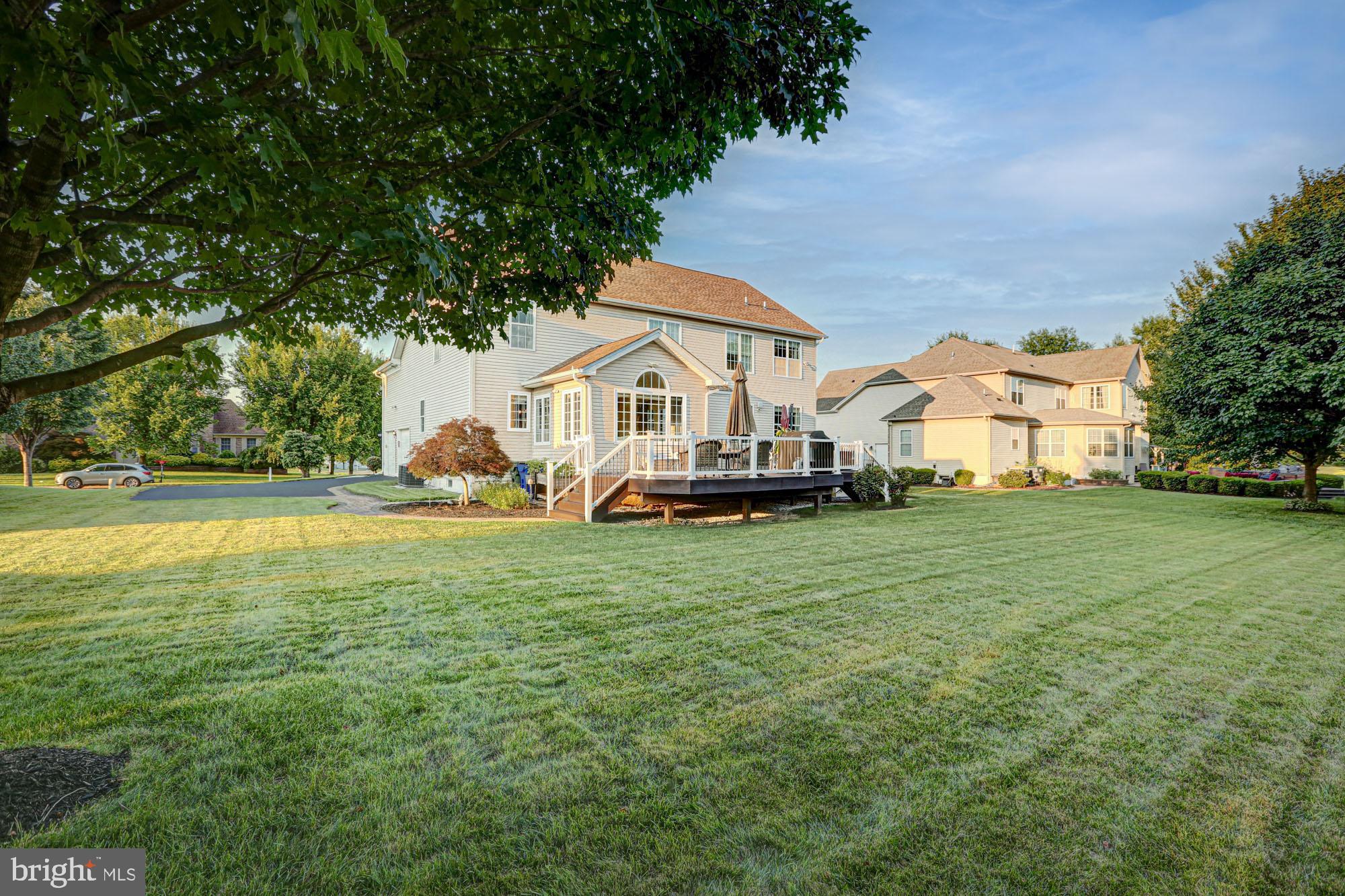 RED LION CHASE - Residential