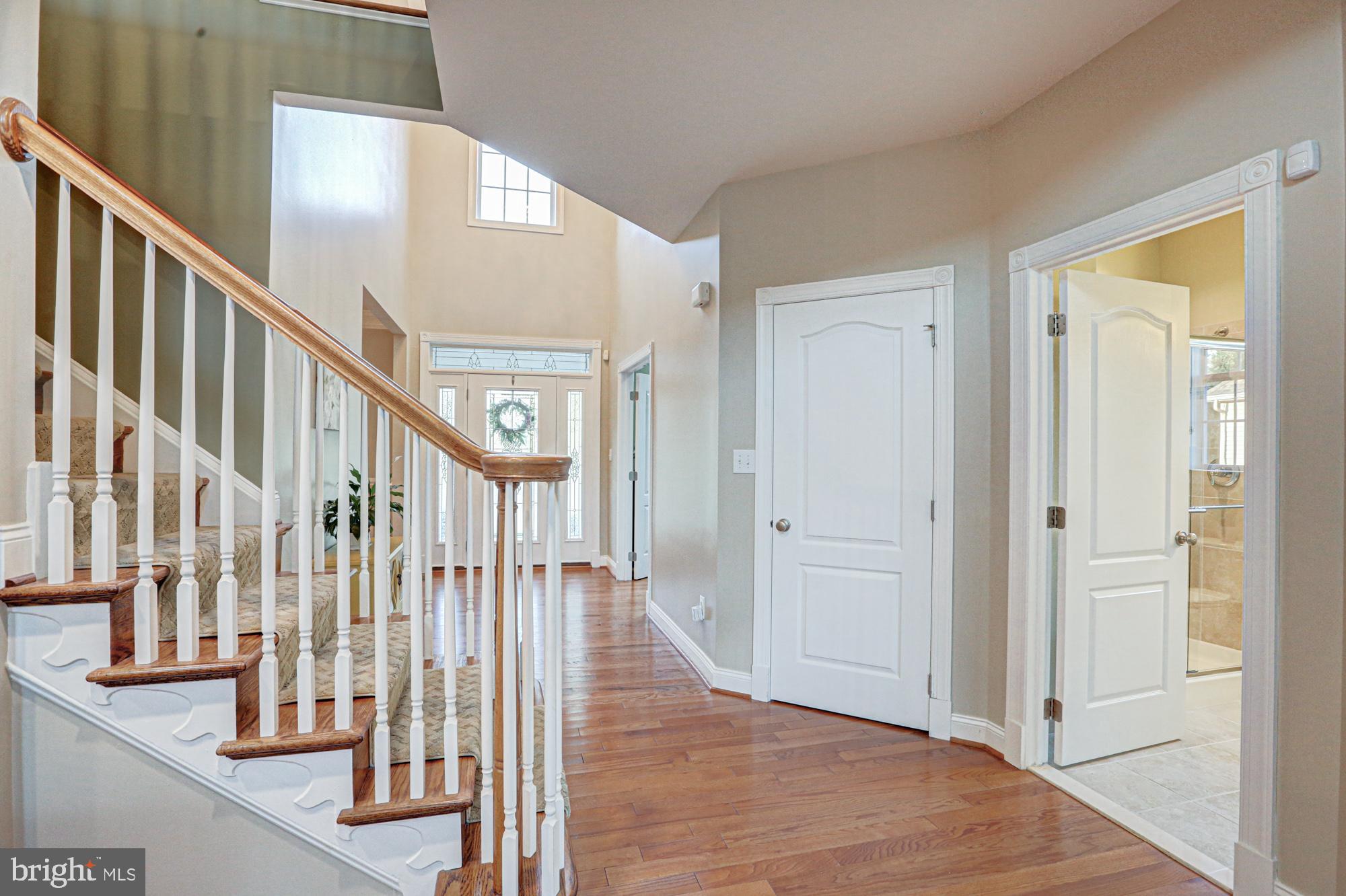 RED LION CHASE - Residential