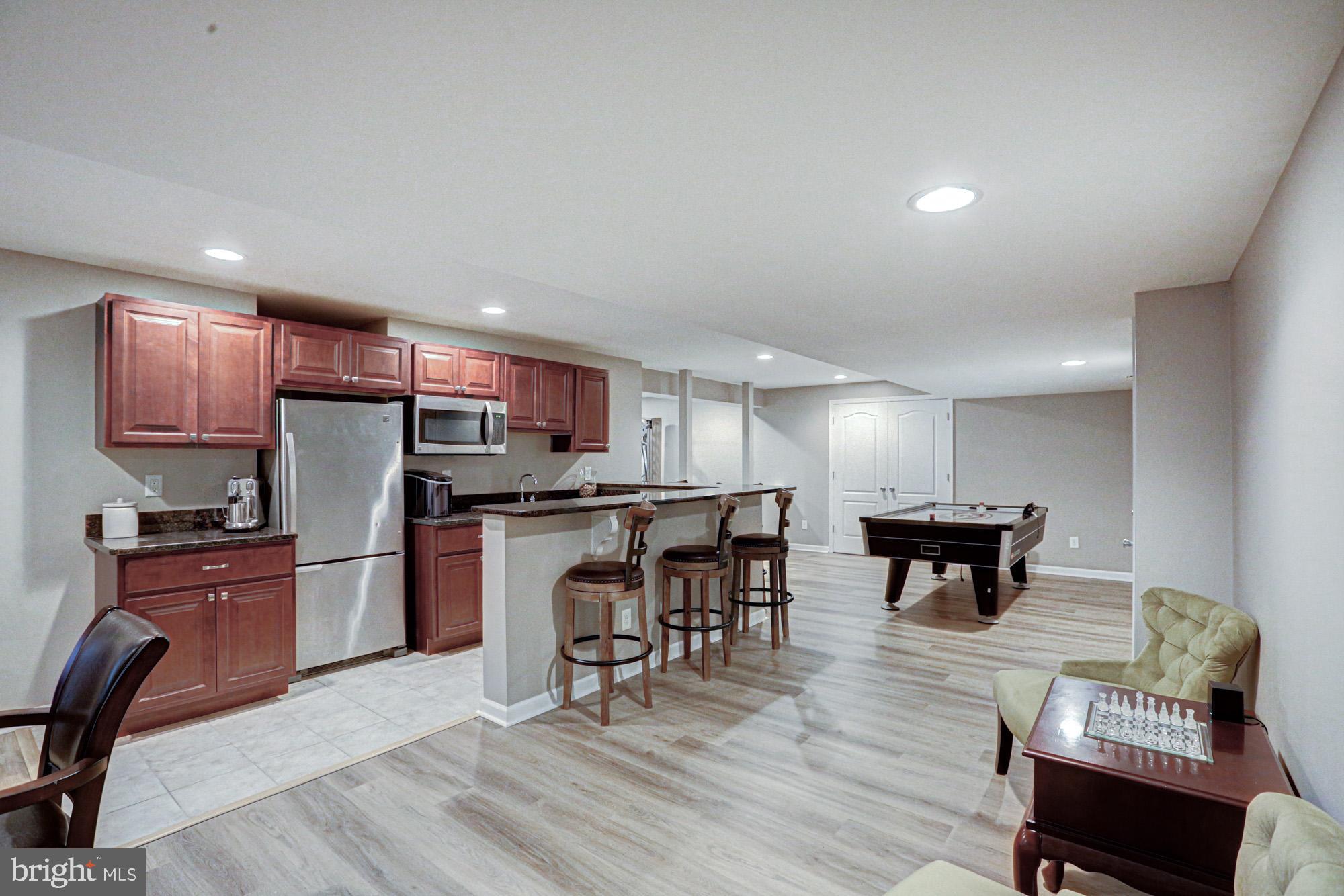 RED LION CHASE - Residential