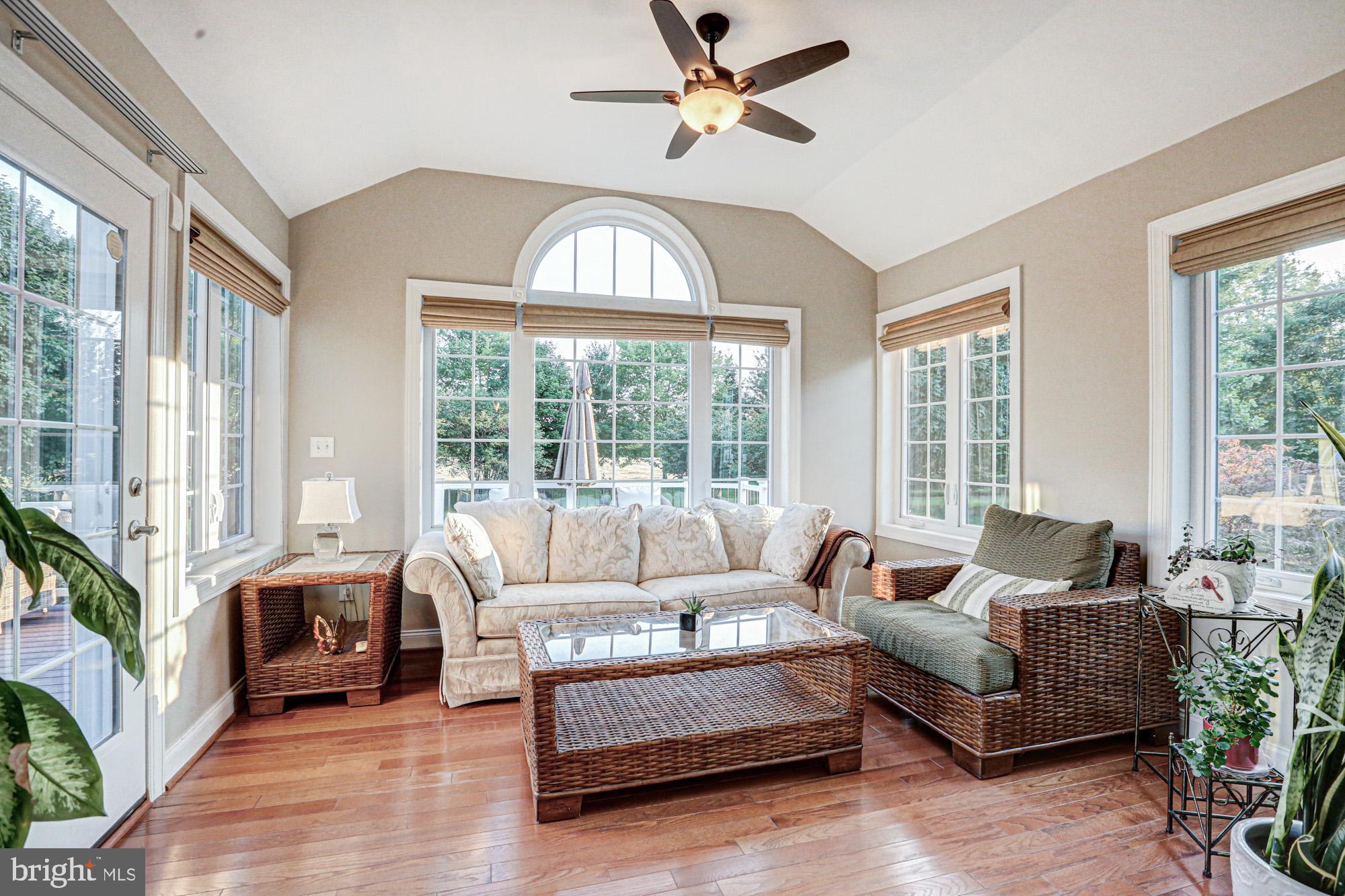 RED LION CHASE - Residential