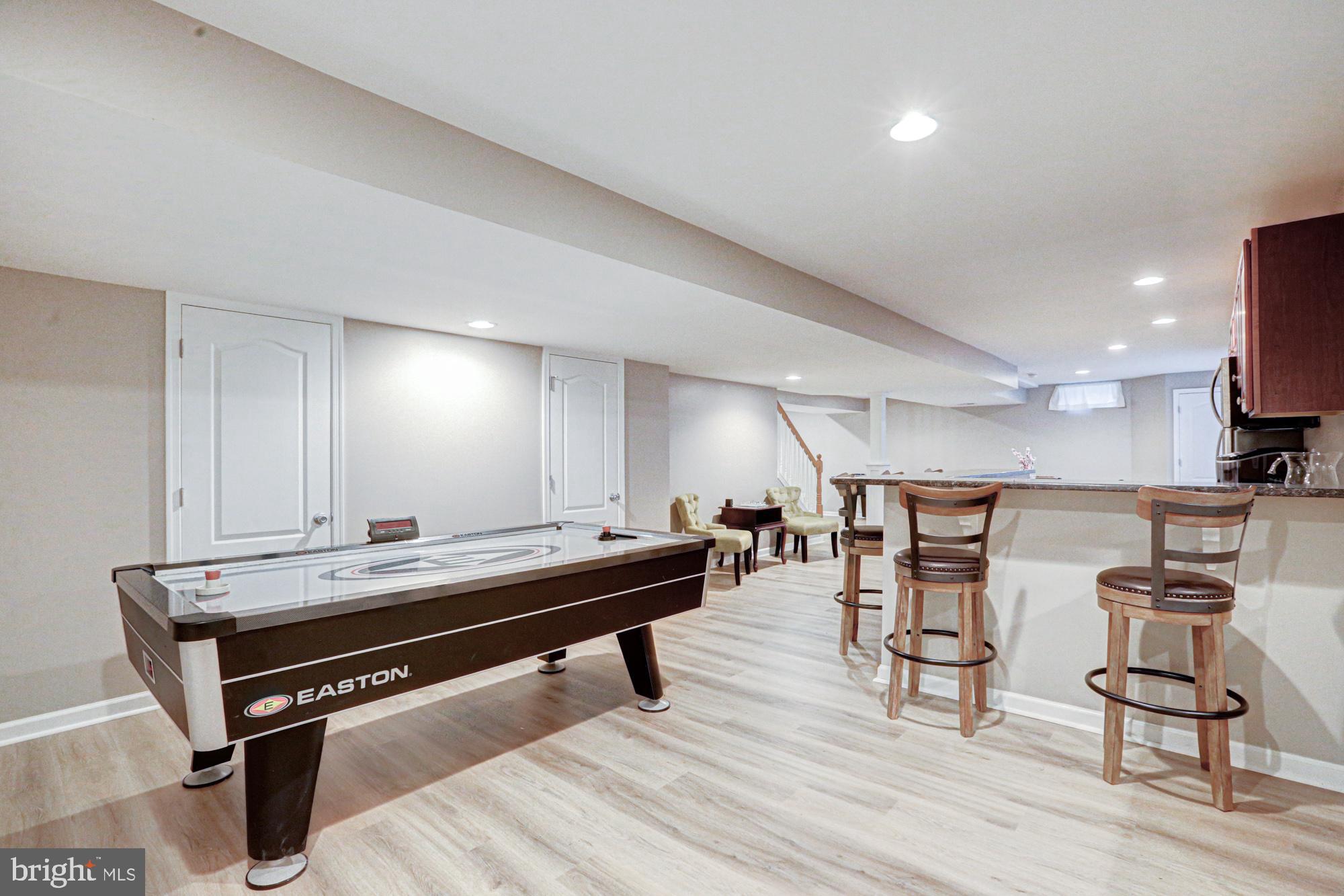 RED LION CHASE - Residential