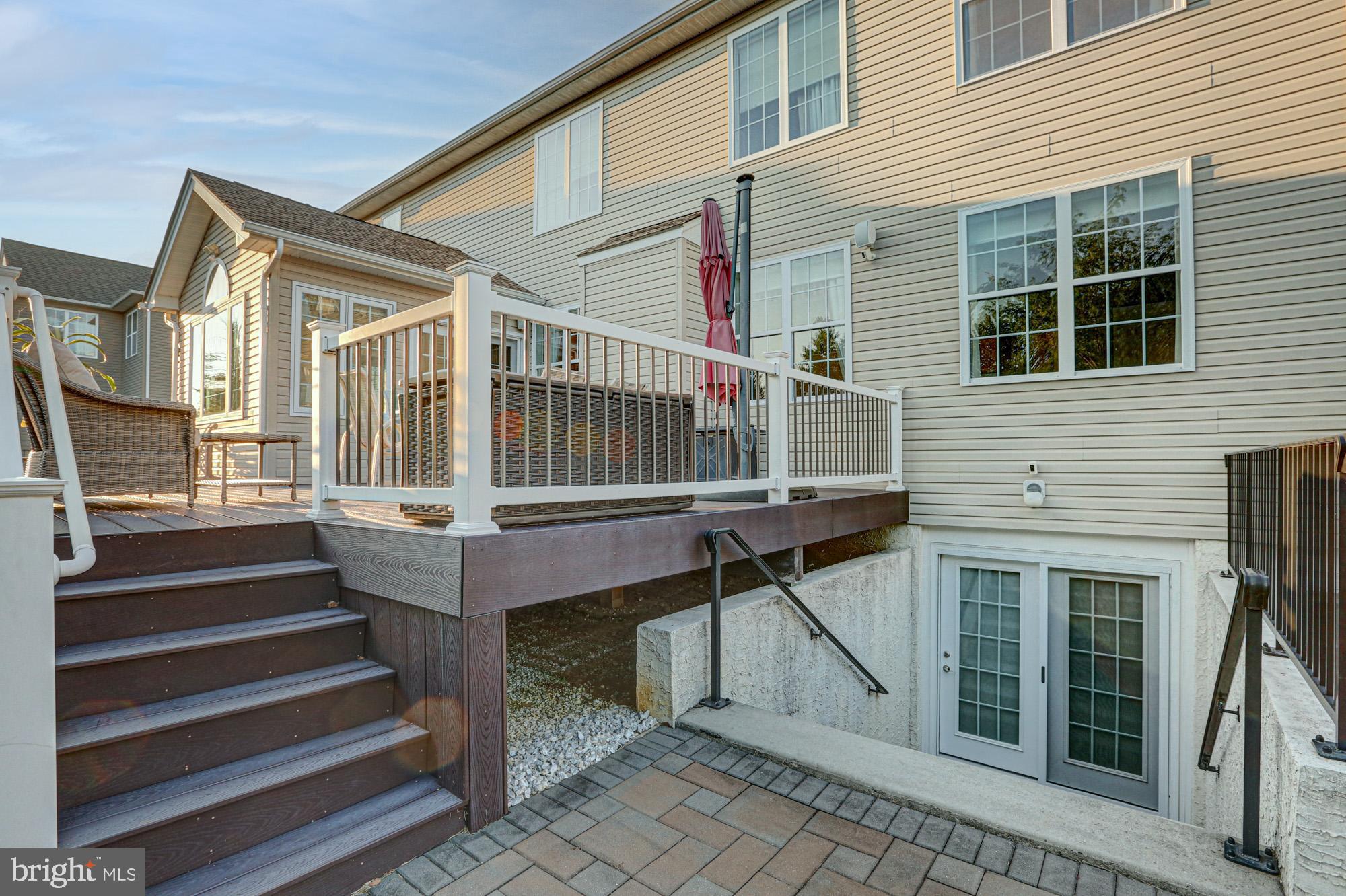 RED LION CHASE - Residential