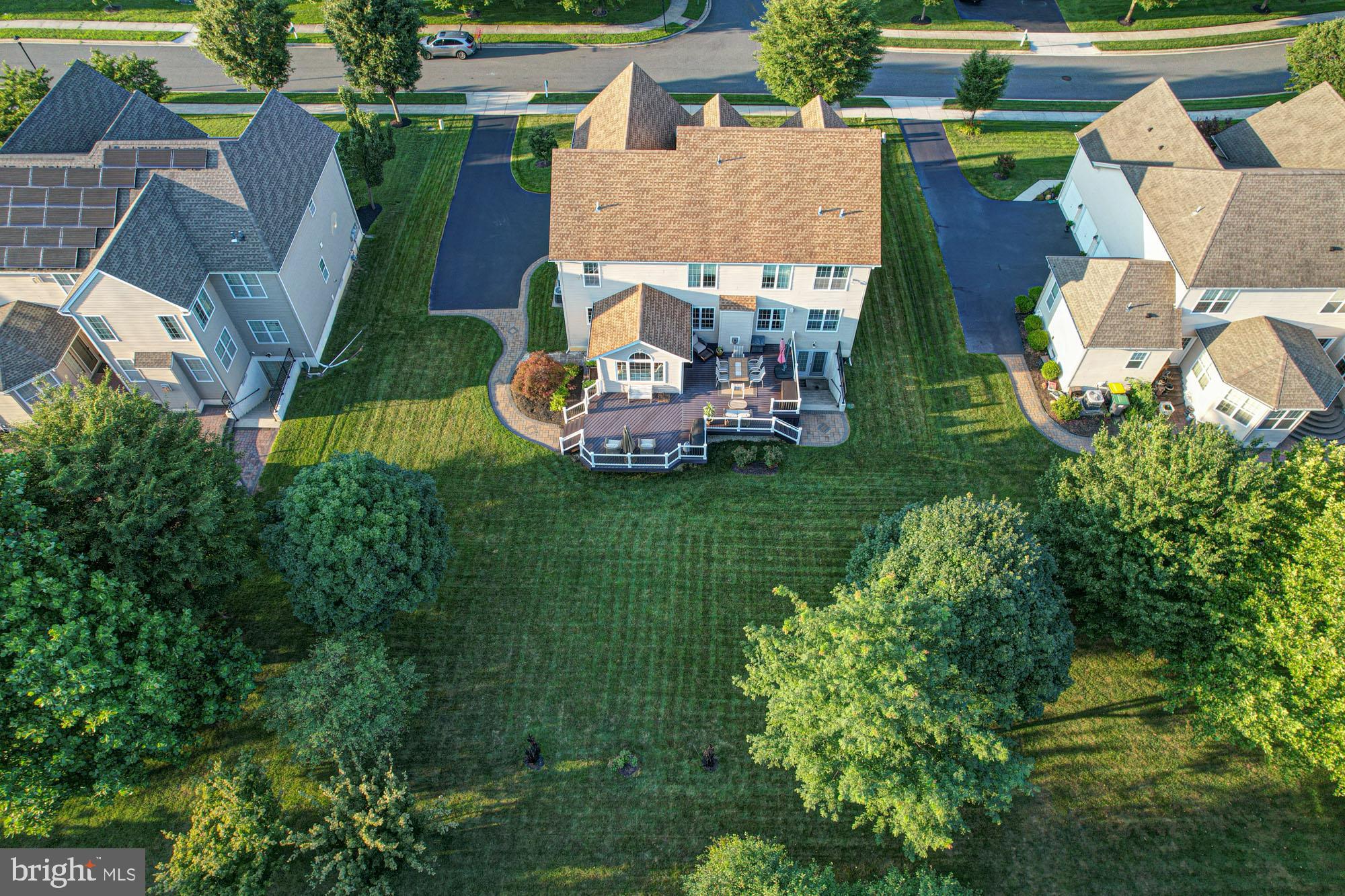RED LION CHASE - Residential