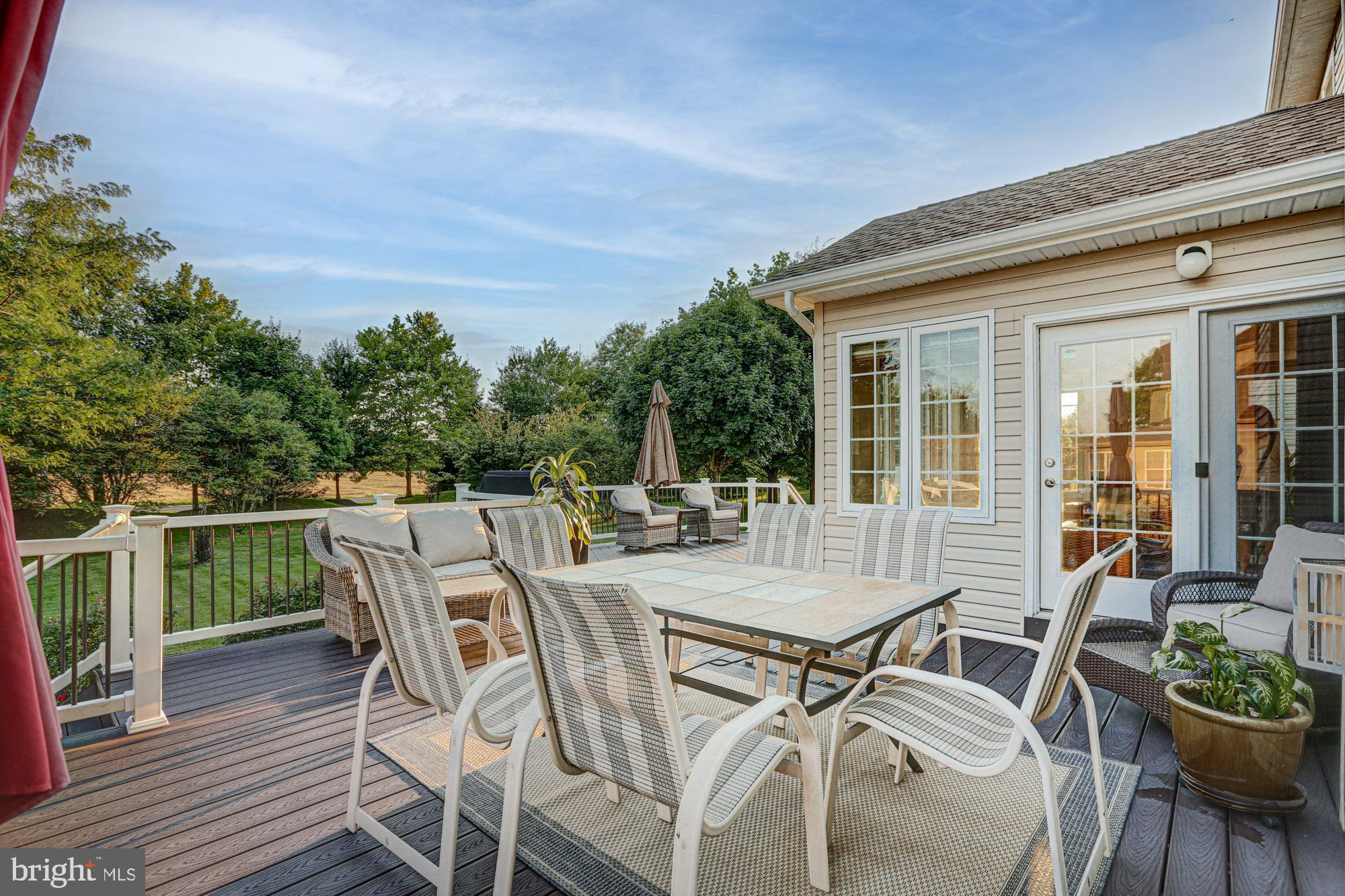 RED LION CHASE - Residential