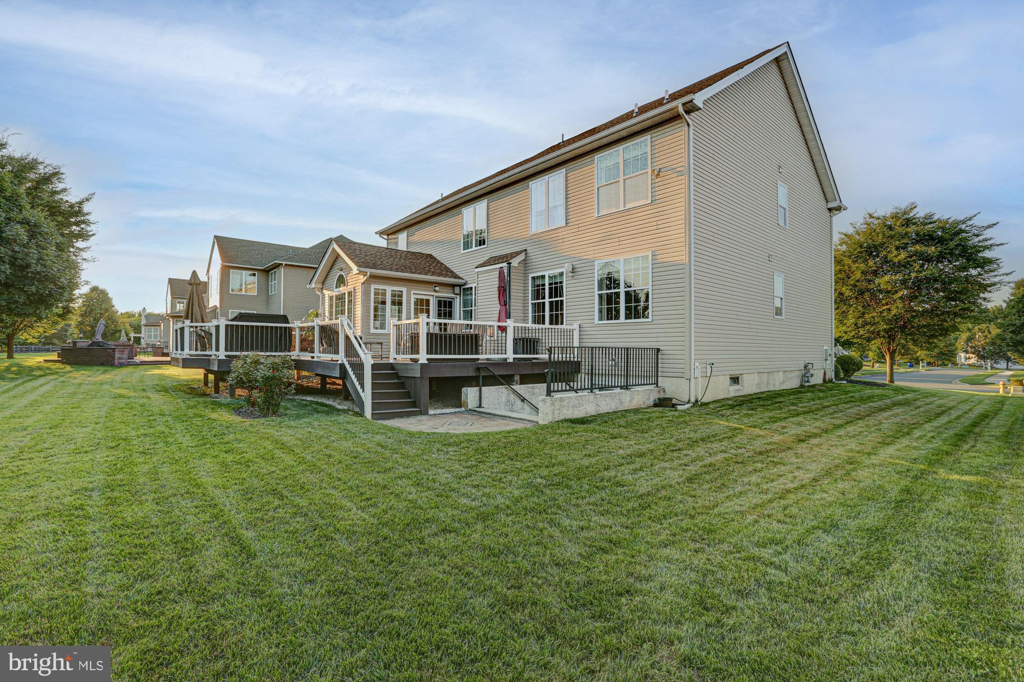 RED LION CHASE - Residential