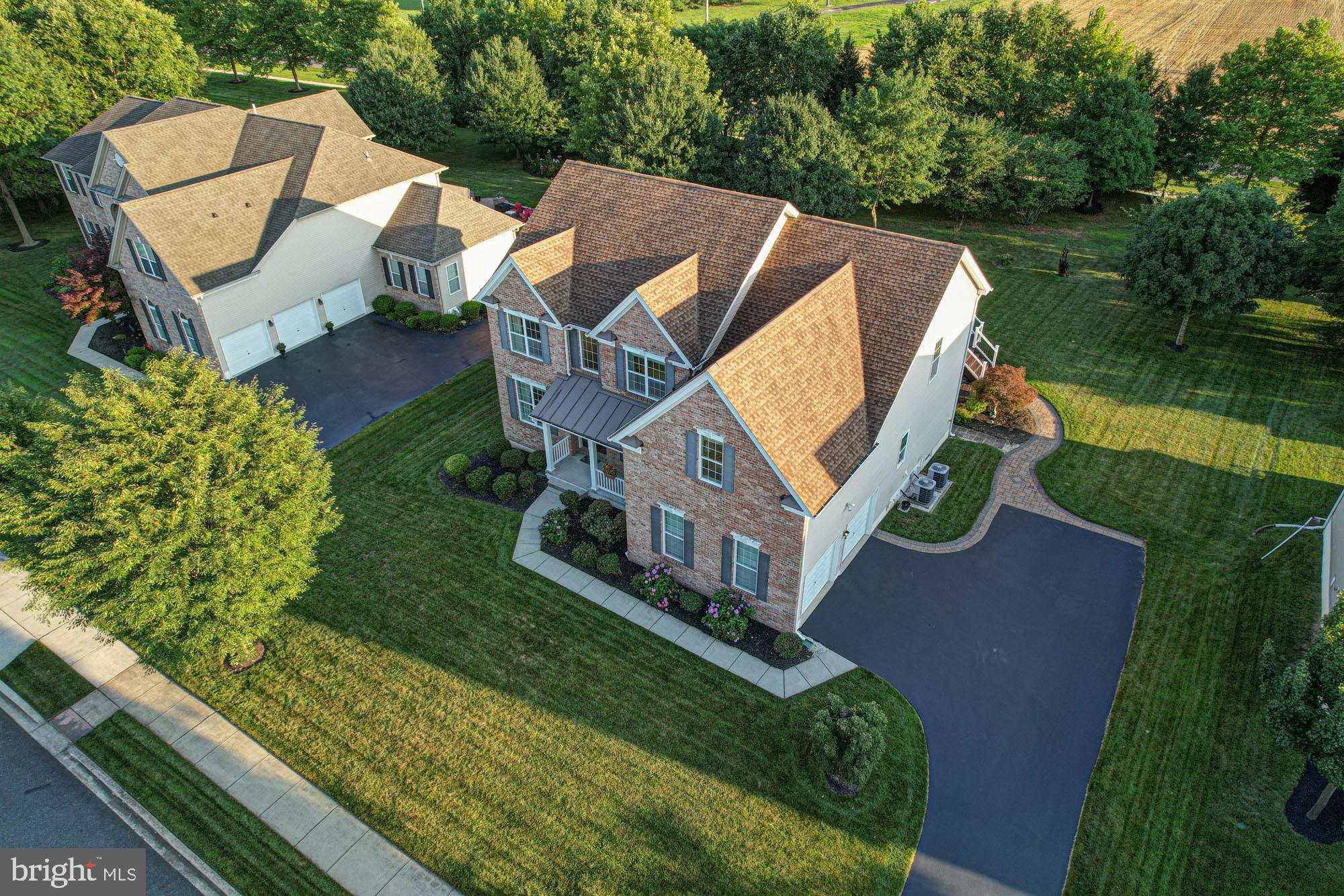 RED LION CHASE - Residential