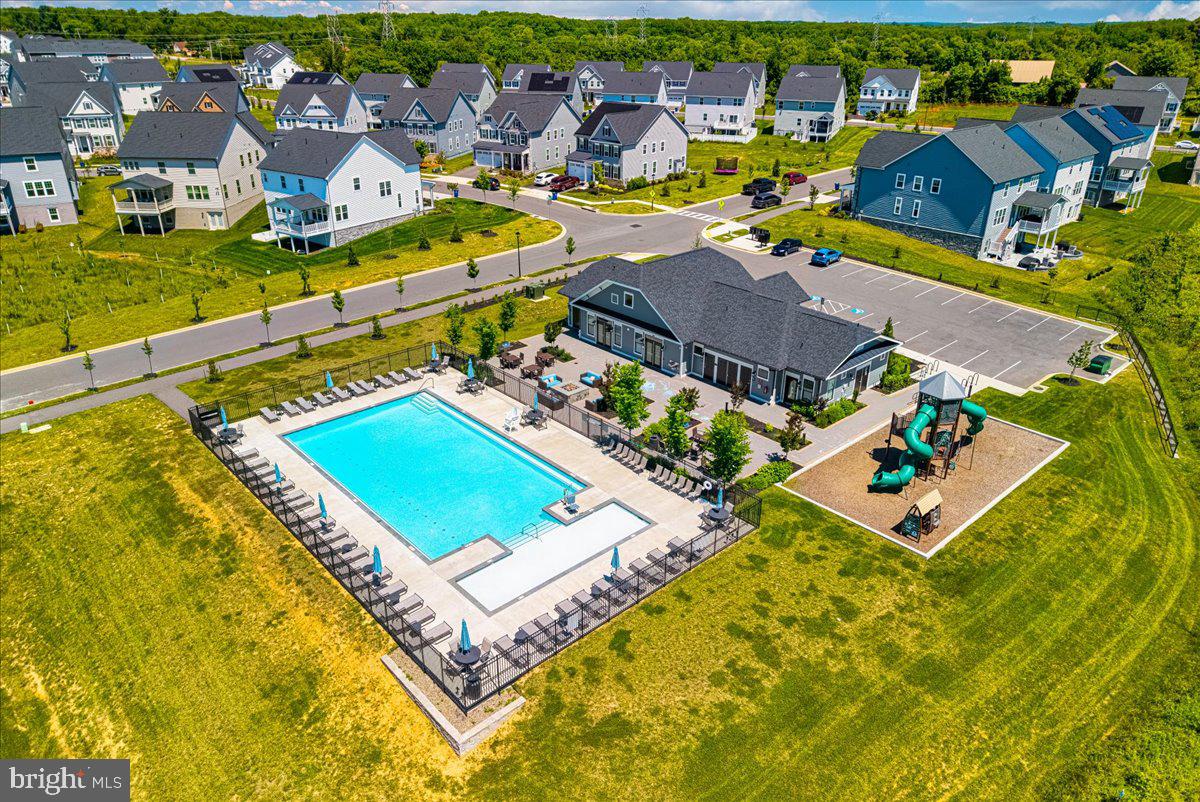 WELLINGTON FARMS - Residential