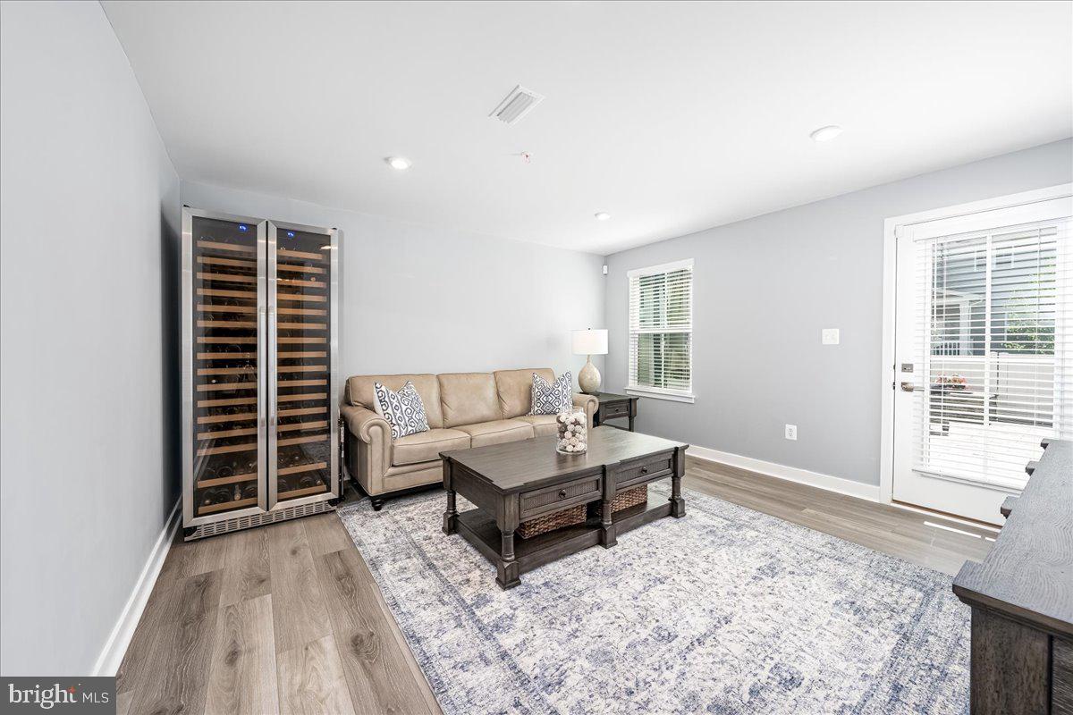 WELLINGTON FARMS - Residential